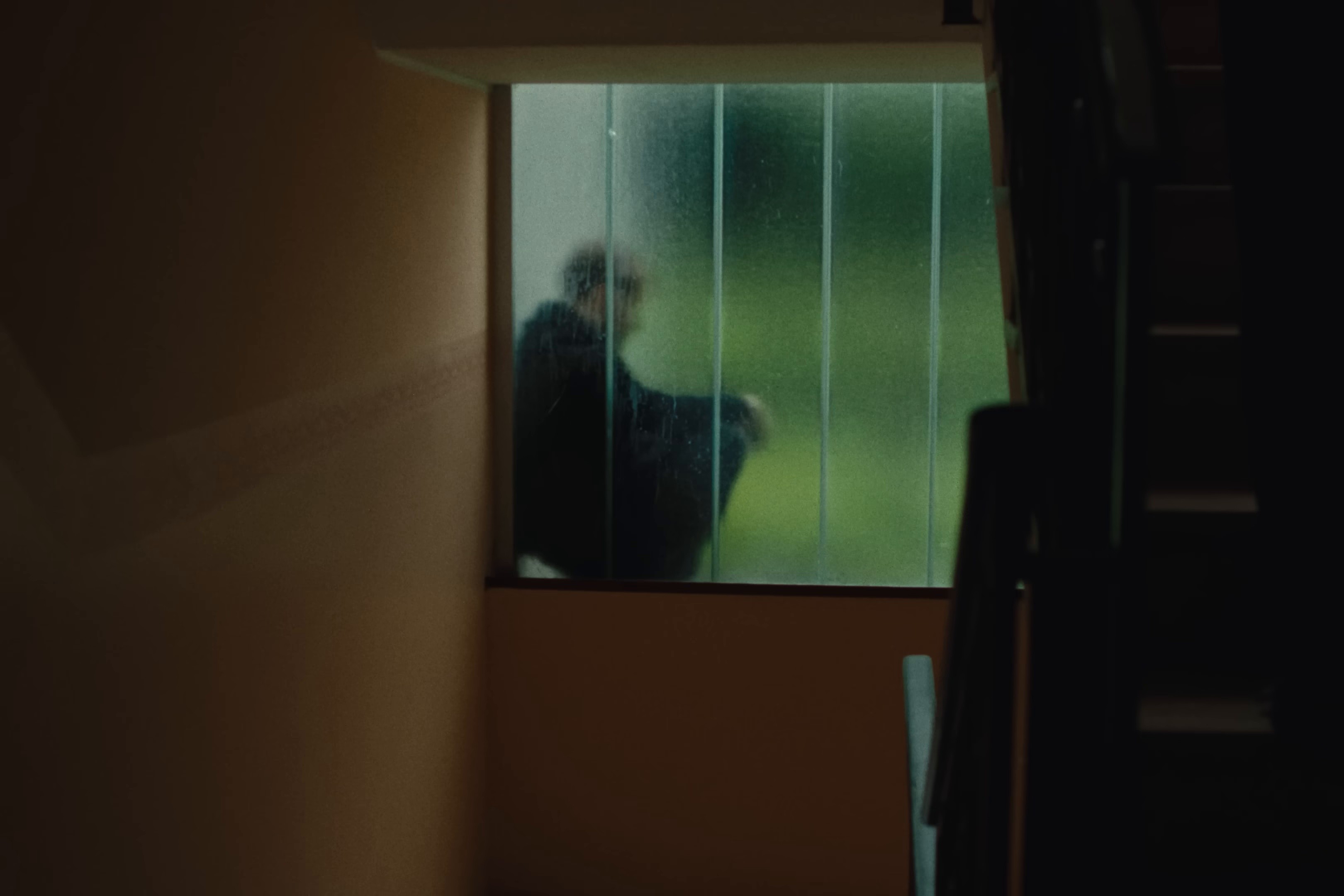 NO NO NO (2024) —  shot,  lighting