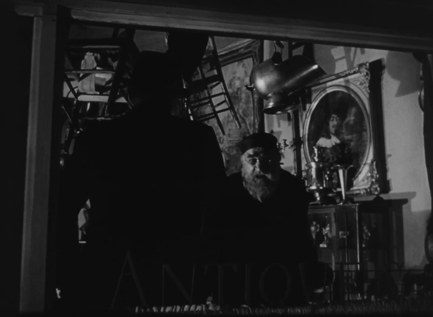 Hangover Square (1945) —  shot,  lighting