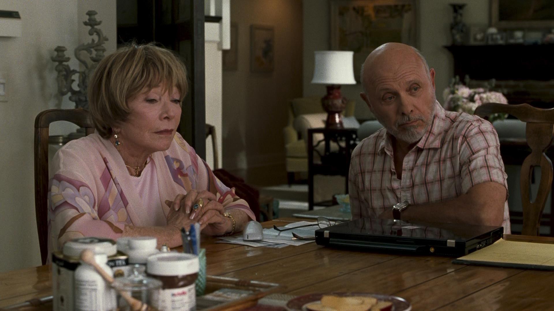 Valentine's Day (2010) —  shot,  lighting