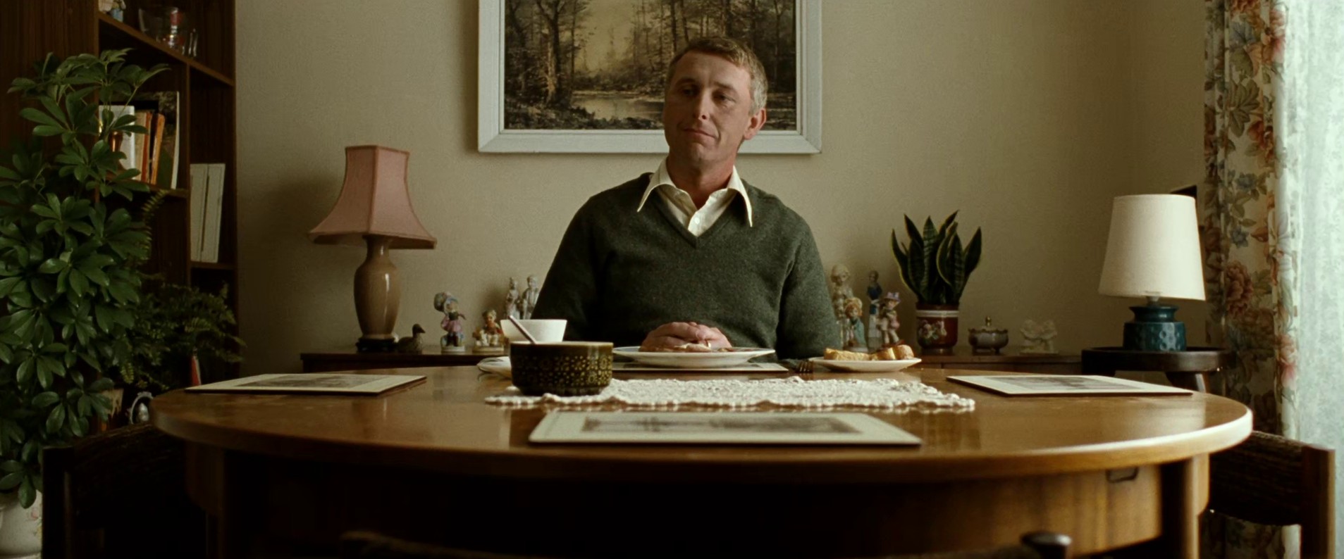 Hunger (2008) —  shot,  lighting