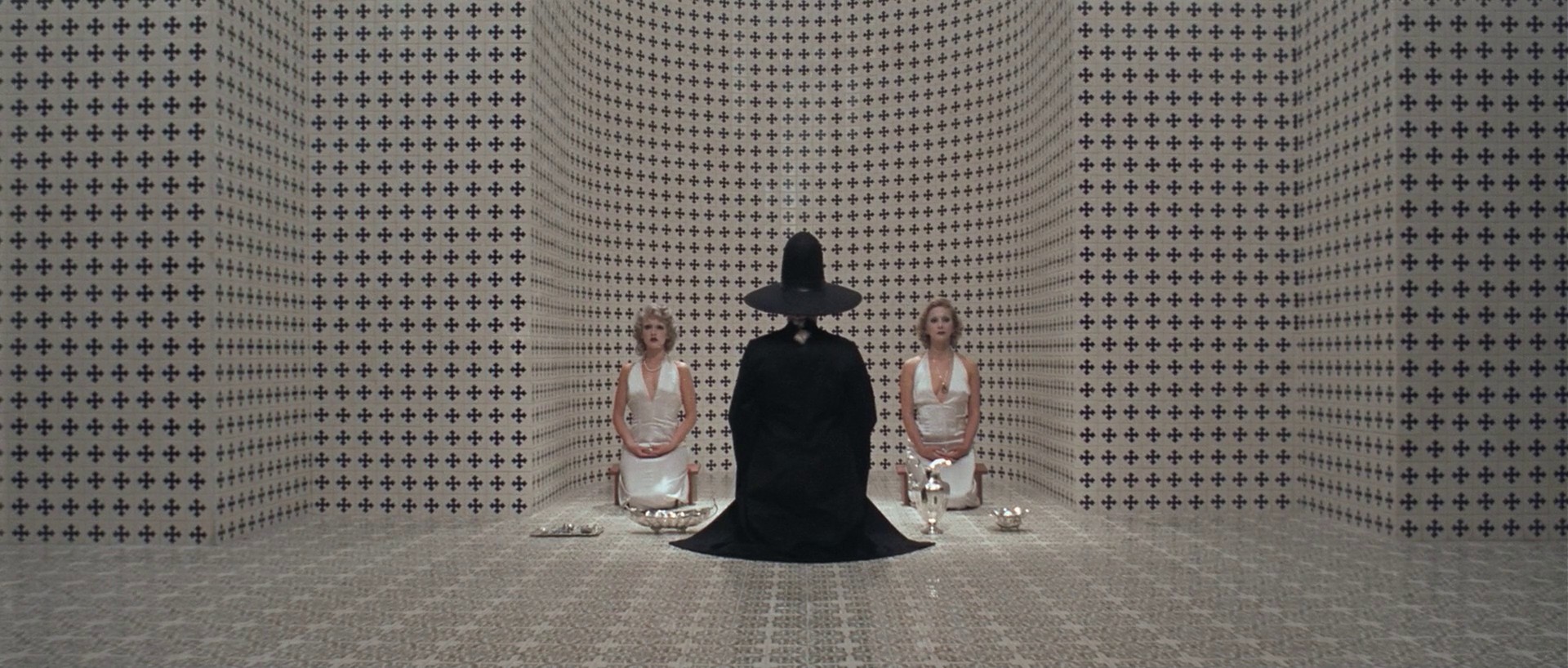The Holy Mountain (1973) —  shot,  lighting