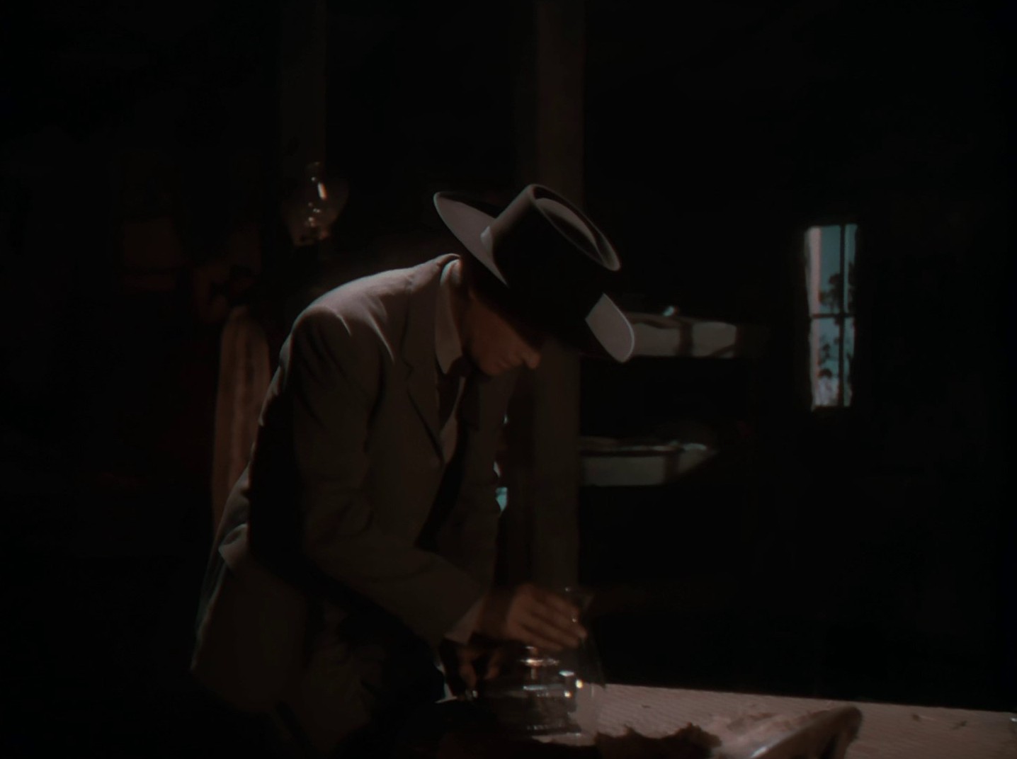 Coroner Creek (1948) —  shot,  lighting