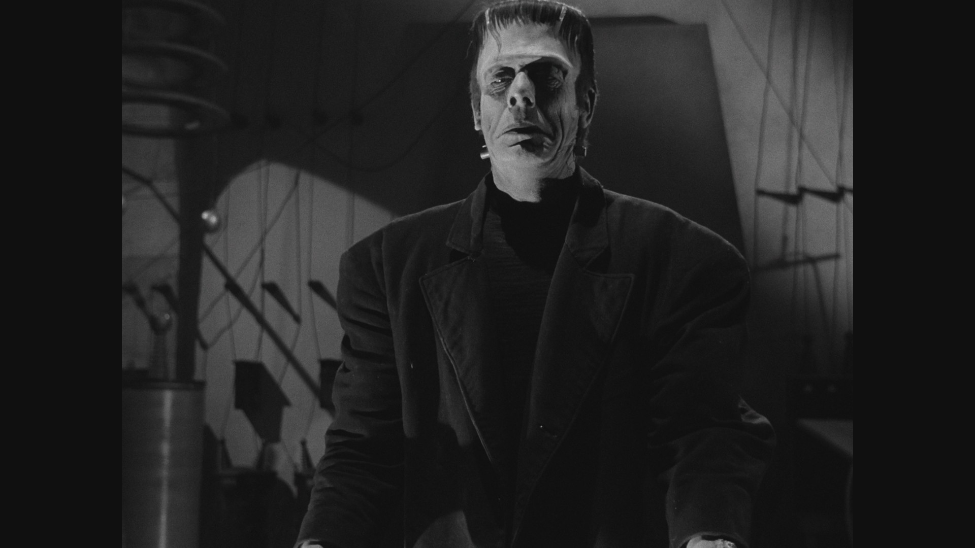 House of Dracula (1945) —  shot,  lighting