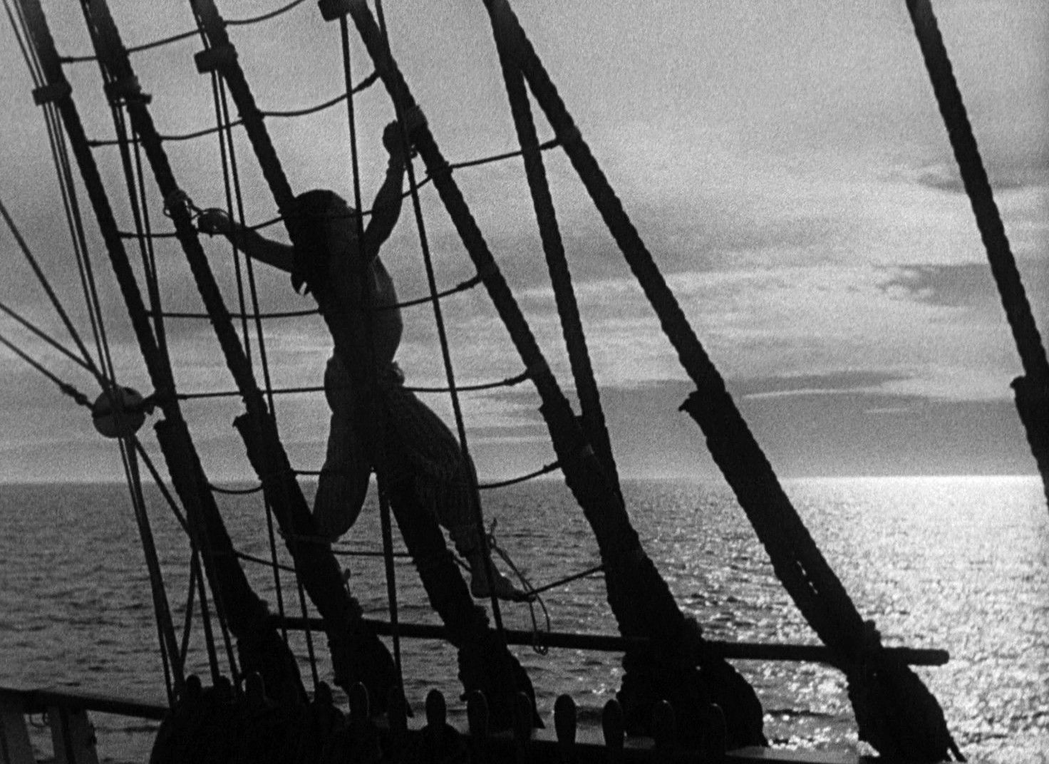 Mutiny on the Bounty (1935) —  shot,  lighting