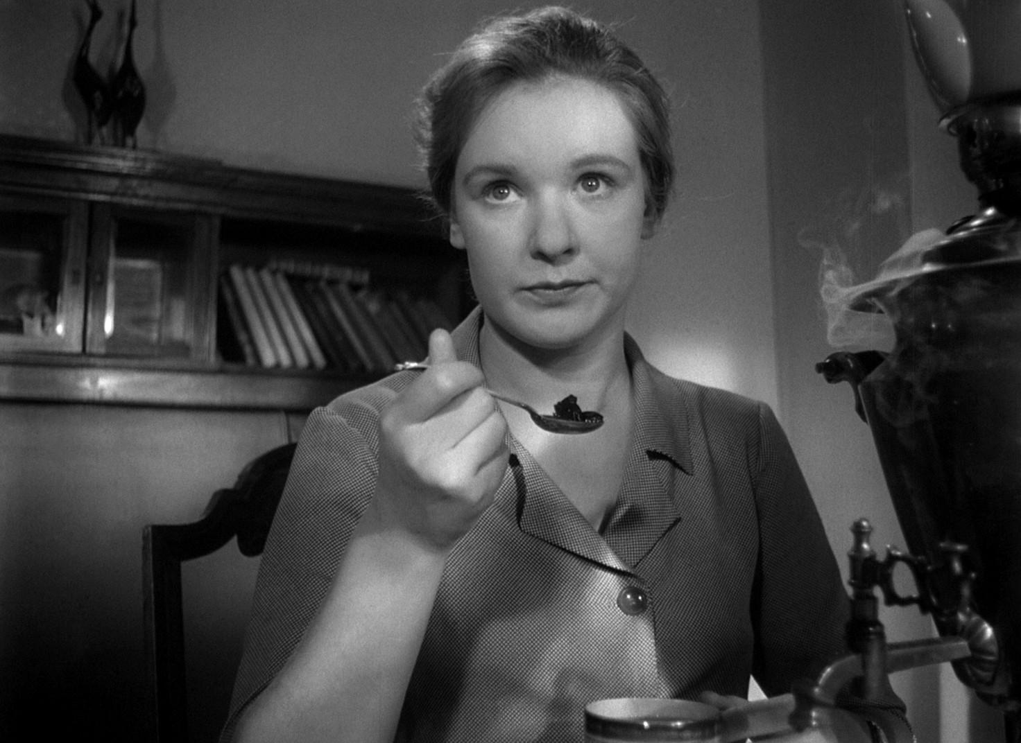 The Cranes Are Flying (1957) —  shot,  lighting