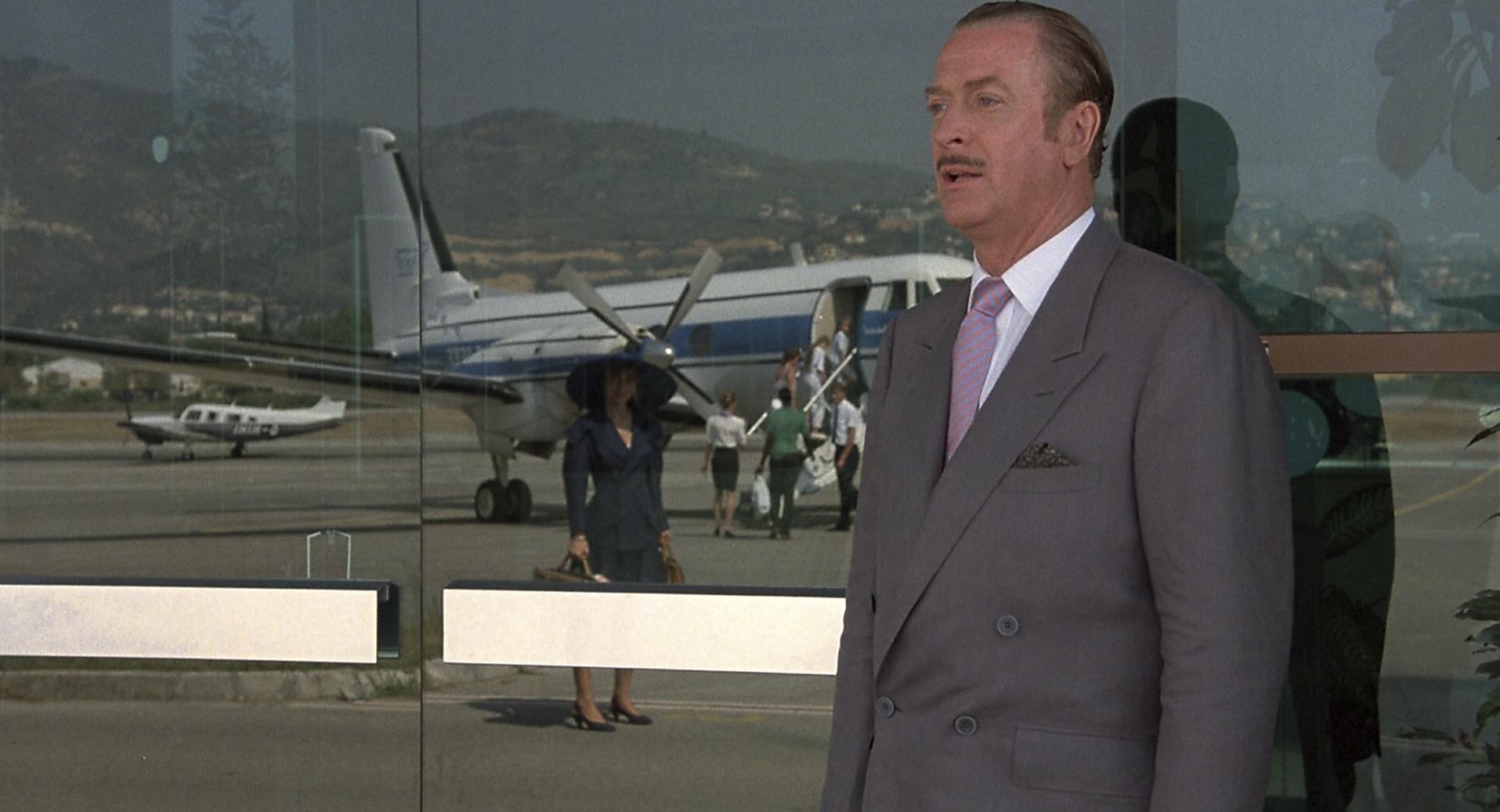 Dirty Rotten Scoundrels (1988) —  shot,  lighting
