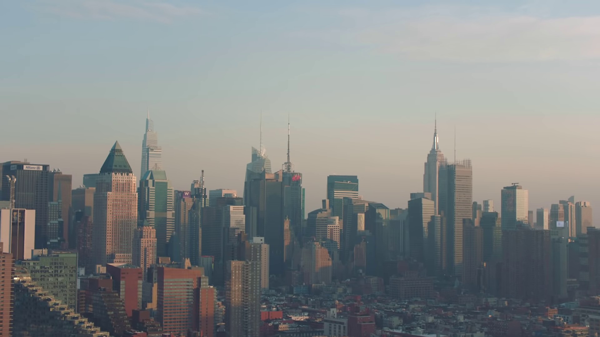 a m a r i (2021) —  shot,  lighting