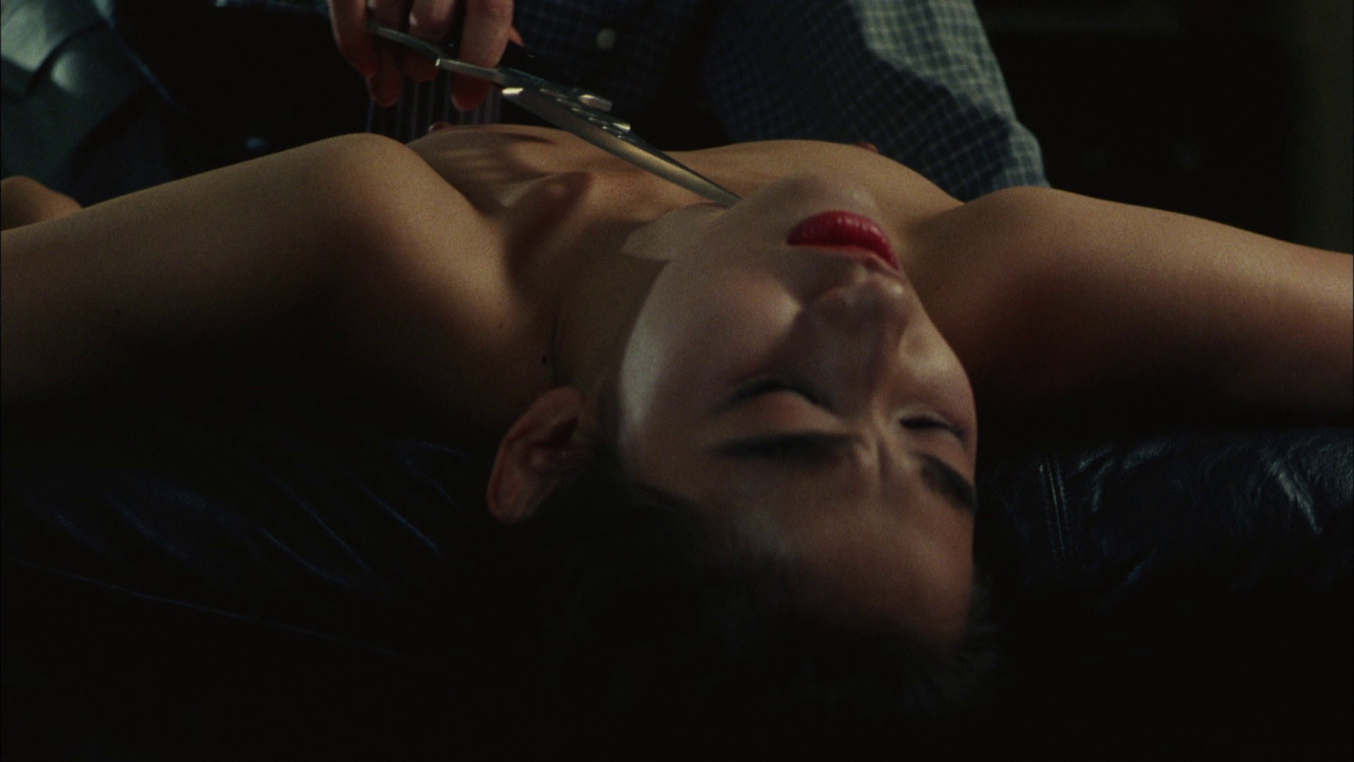 A New Love in Tokyo (1994) —  shot,  lighting