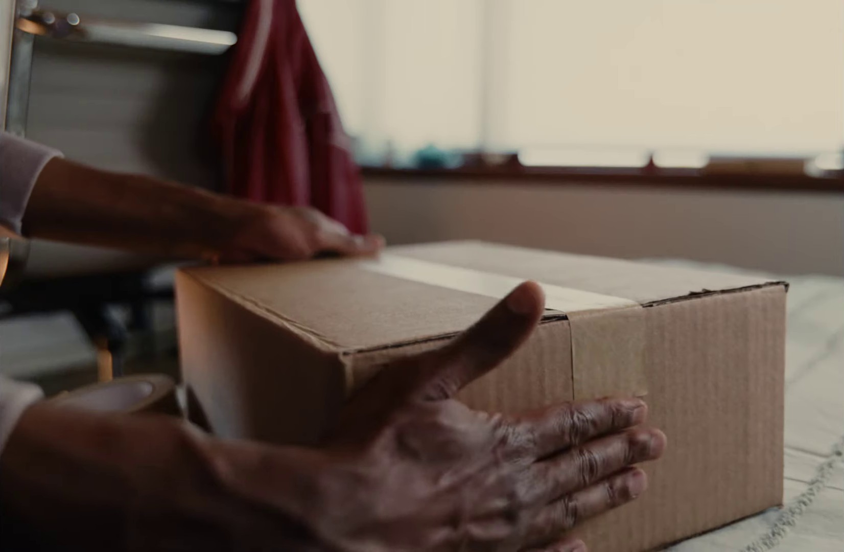 Vinted: Too Many, Men (2024) —  shot,  lighting