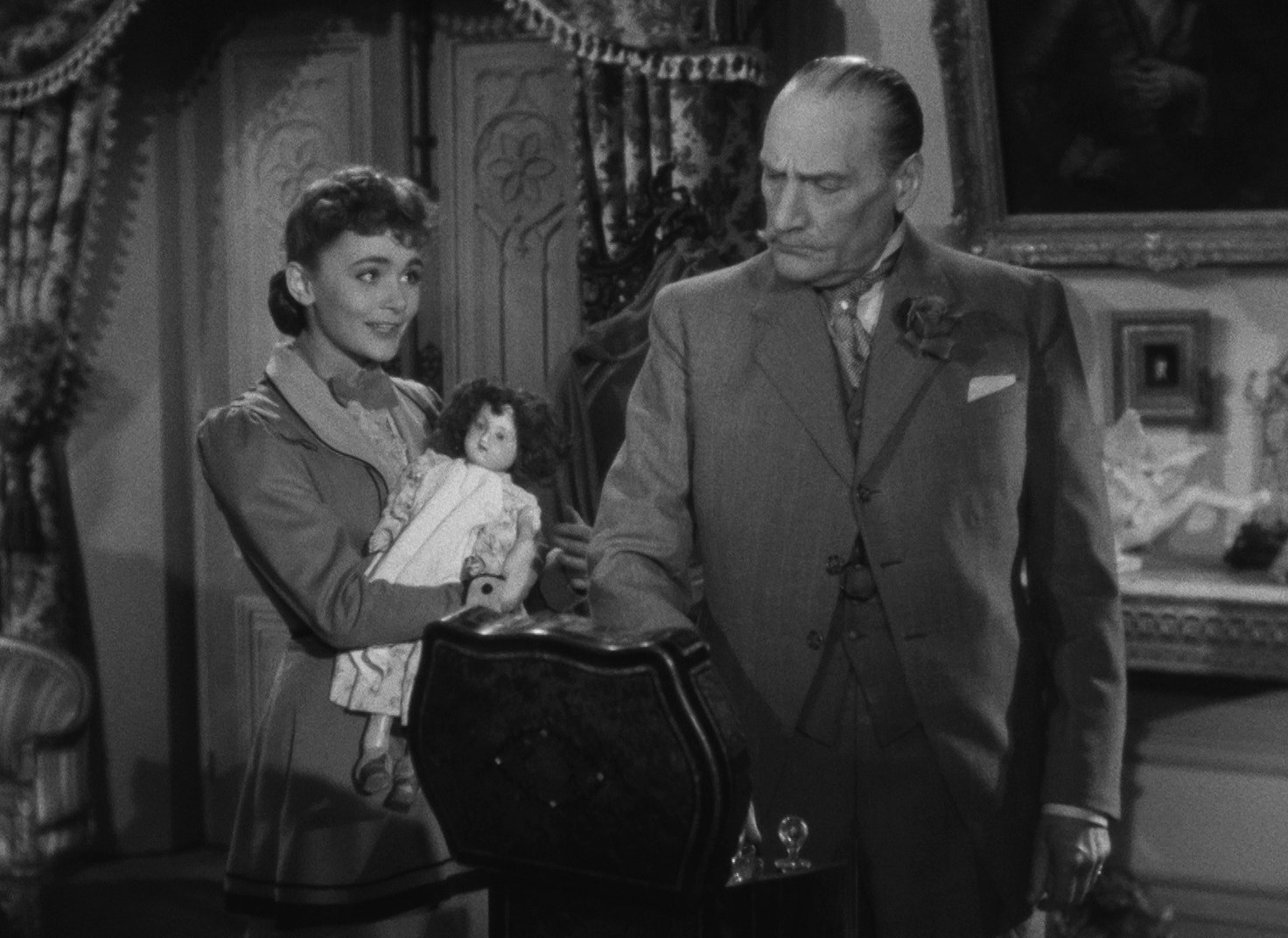 Miquette et sa mère (1934) —  shot,  lighting