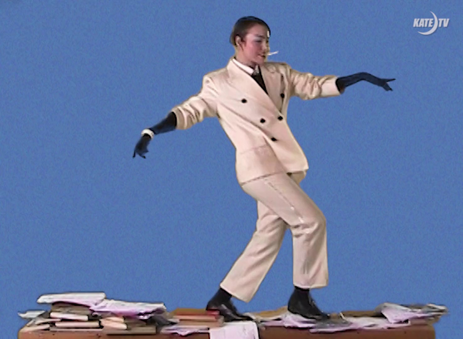 Plans (2020) —  shot,  lighting