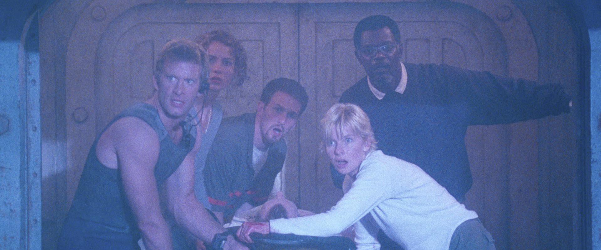 Deep Blue Sea (1999) —  shot,  lighting