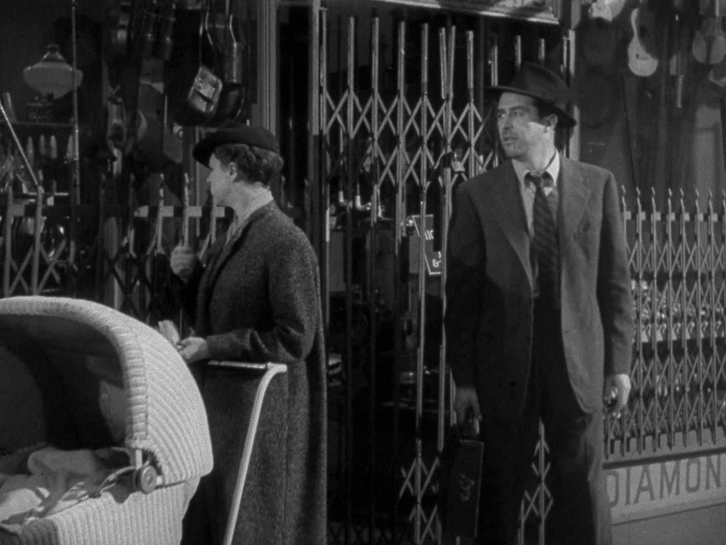 The Lost Weekend (1945) —  shot,  lighting