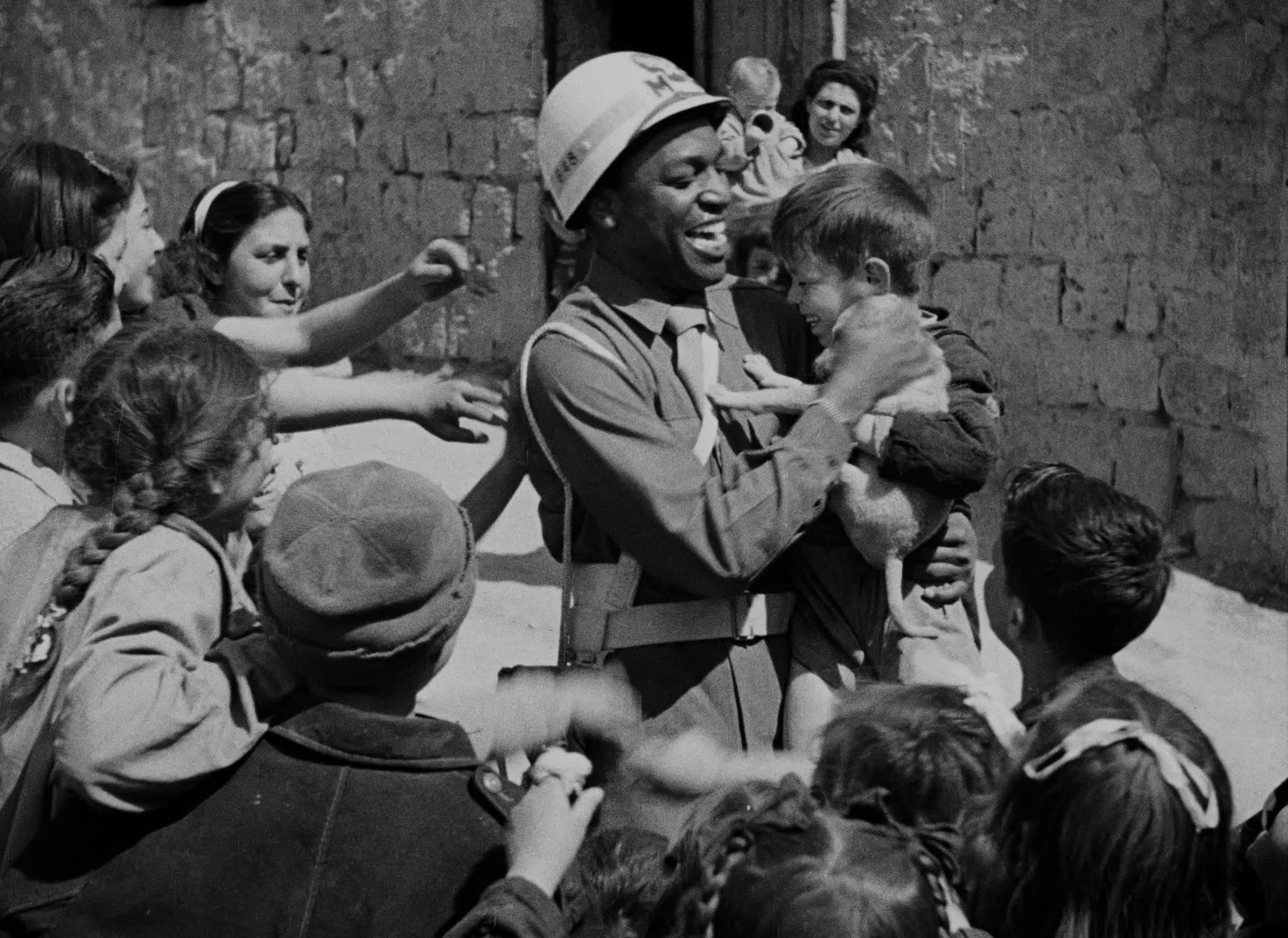 Paisan (1946) —  shot,  lighting