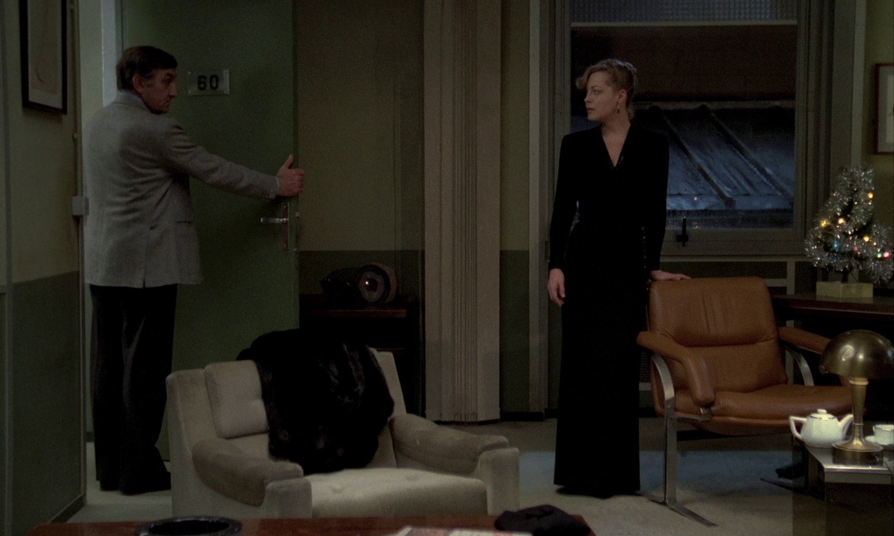 The Grilling (1981) —  shot,  lighting