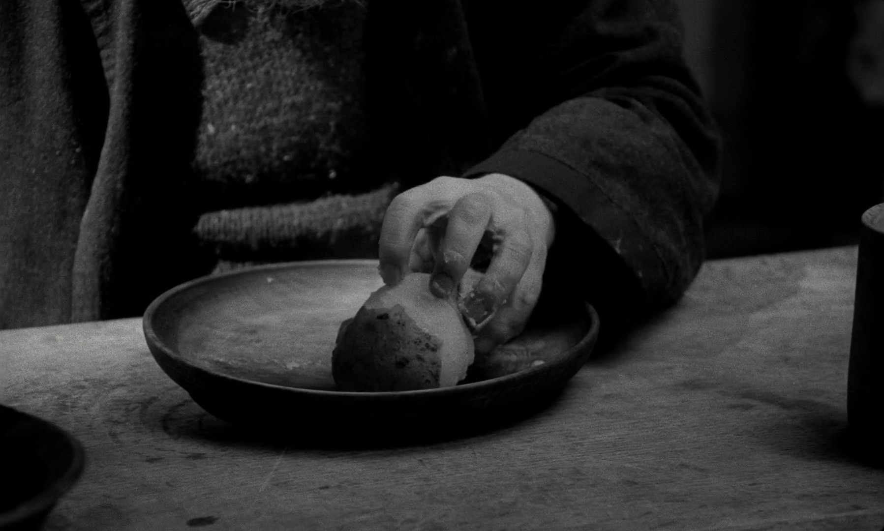 The Turin Horse (2012) —  shot,  lighting