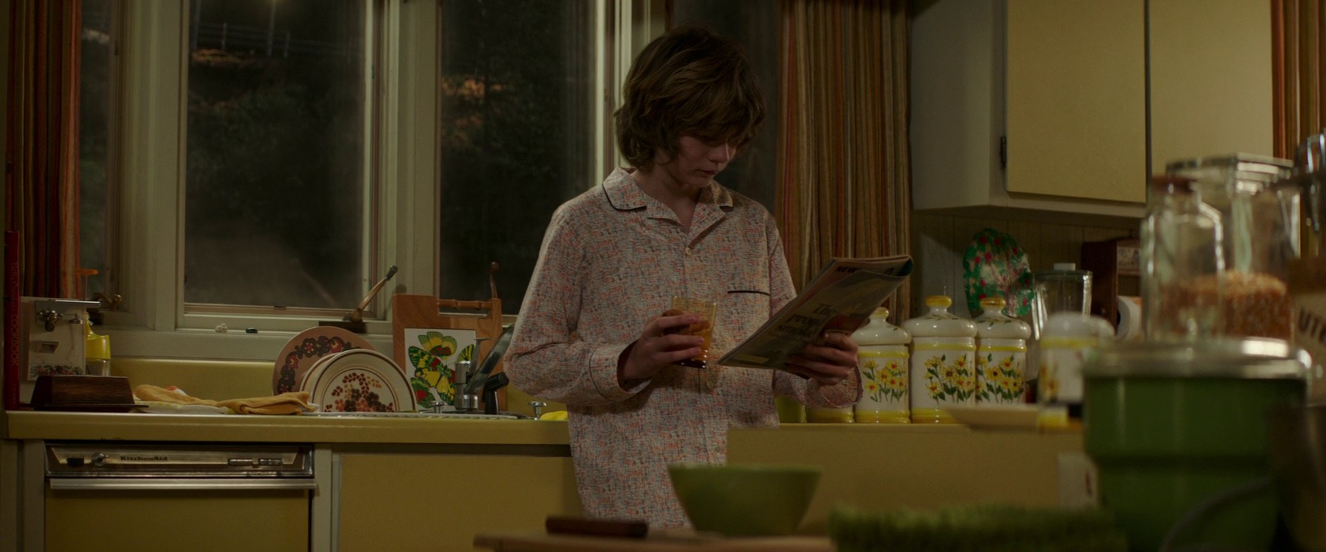 The Nice Guys (2016) —  shot,  lighting