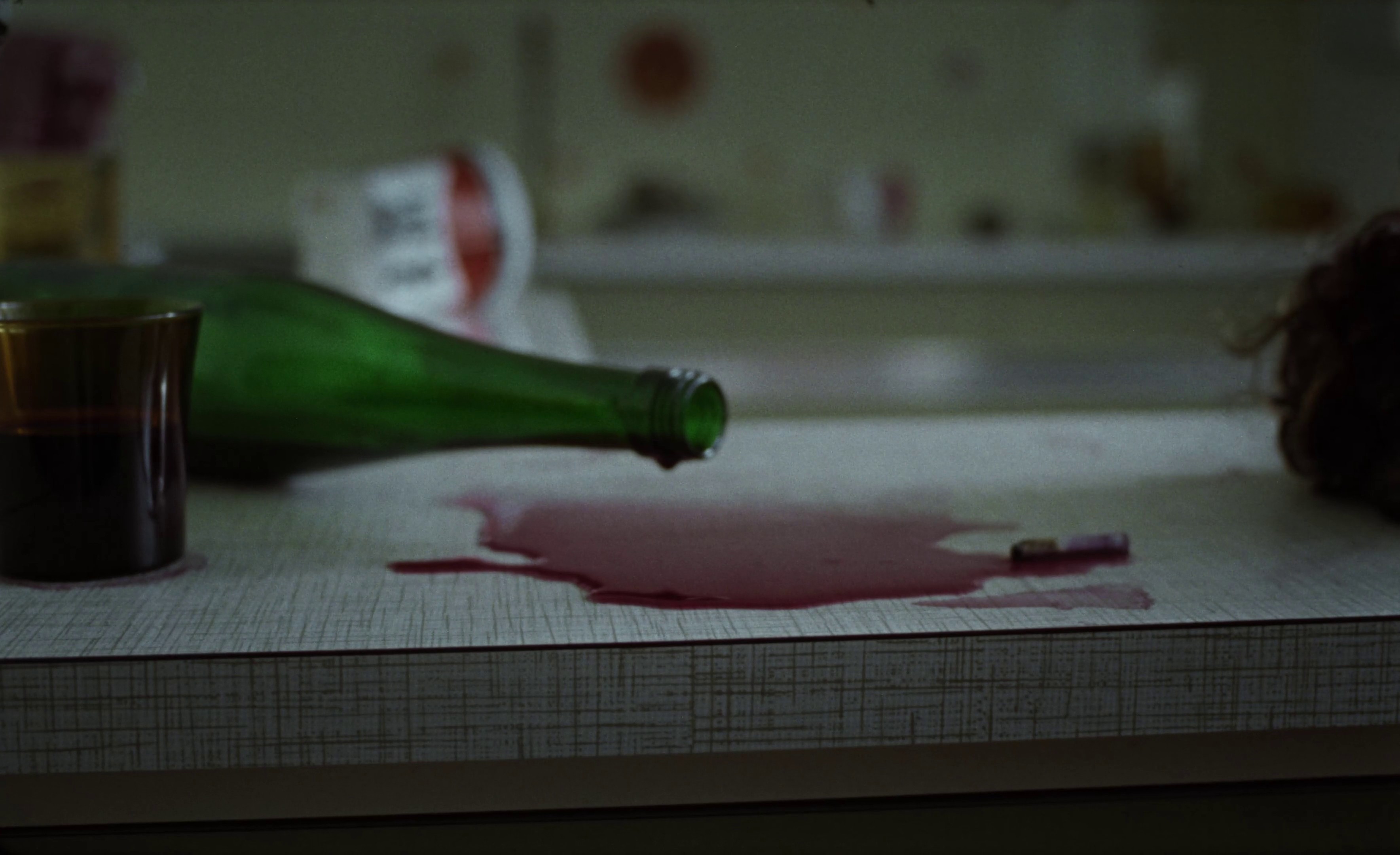 Alles (und Nichts) (2024) —  shot,  lighting