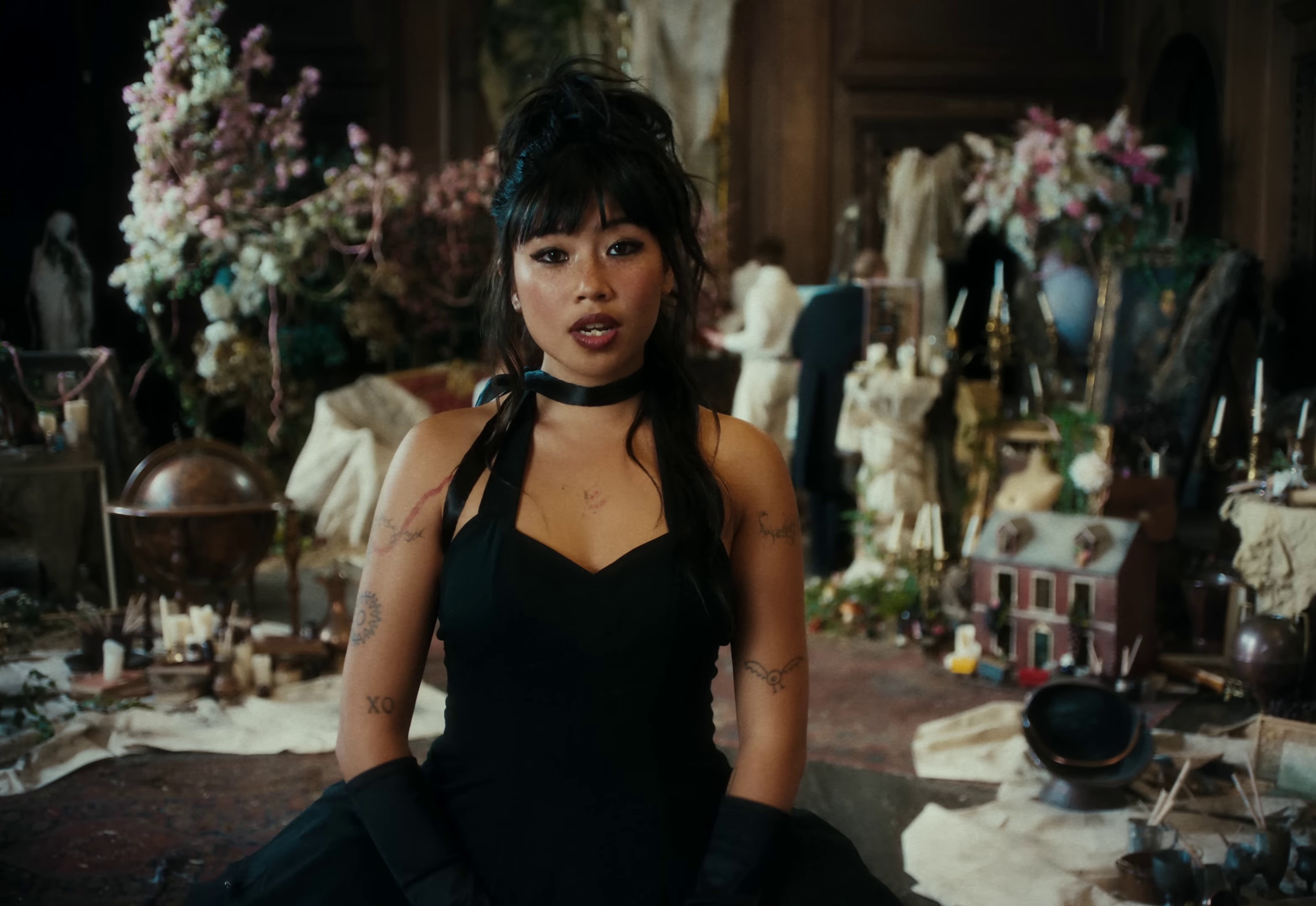 The way things go (2023) —  shot,  lighting