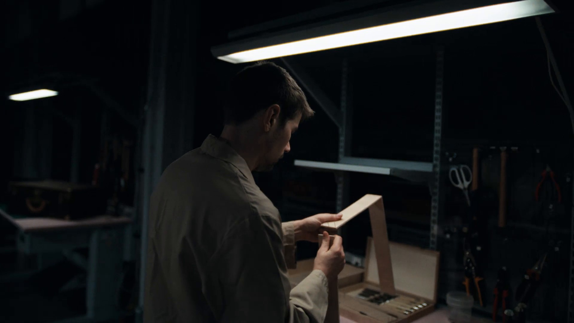 LOUIS VUITTON OLYMPIC GAMES ANTOINE DUPONT (2024) —  shot,  lighting