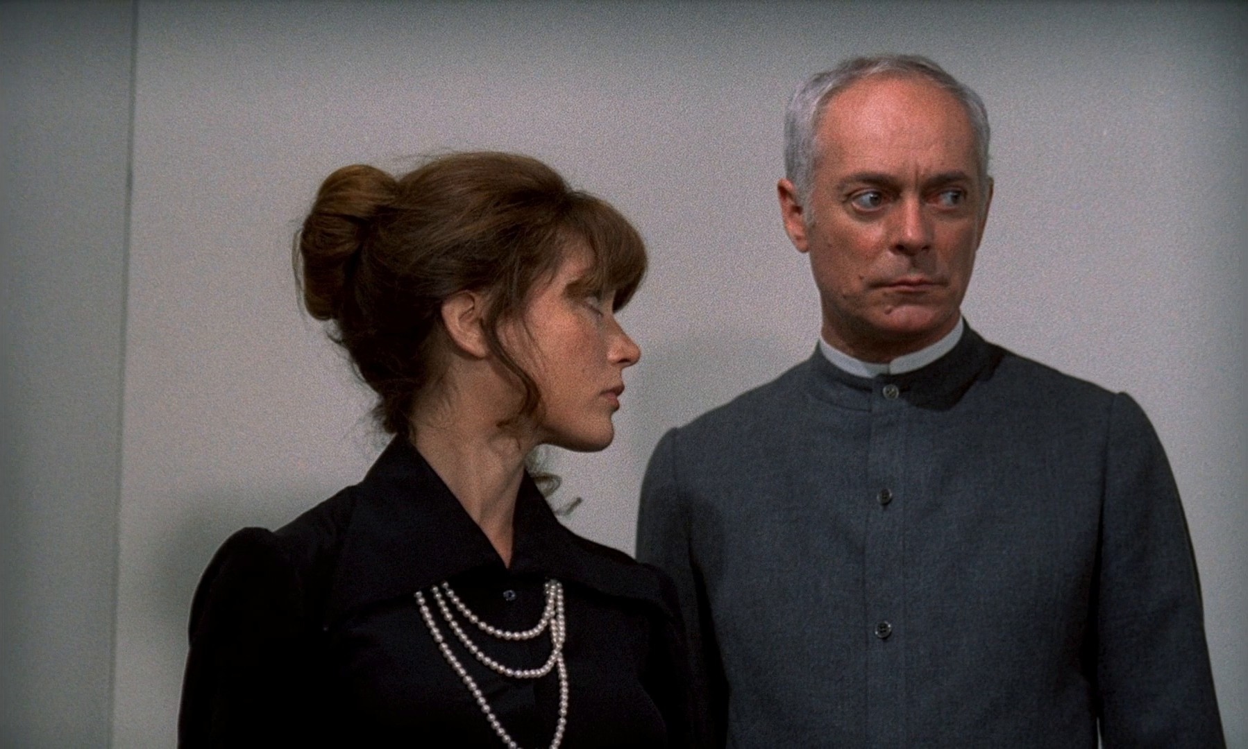 Successive Slidings of Pleasure (1974) —  shot,  lighting