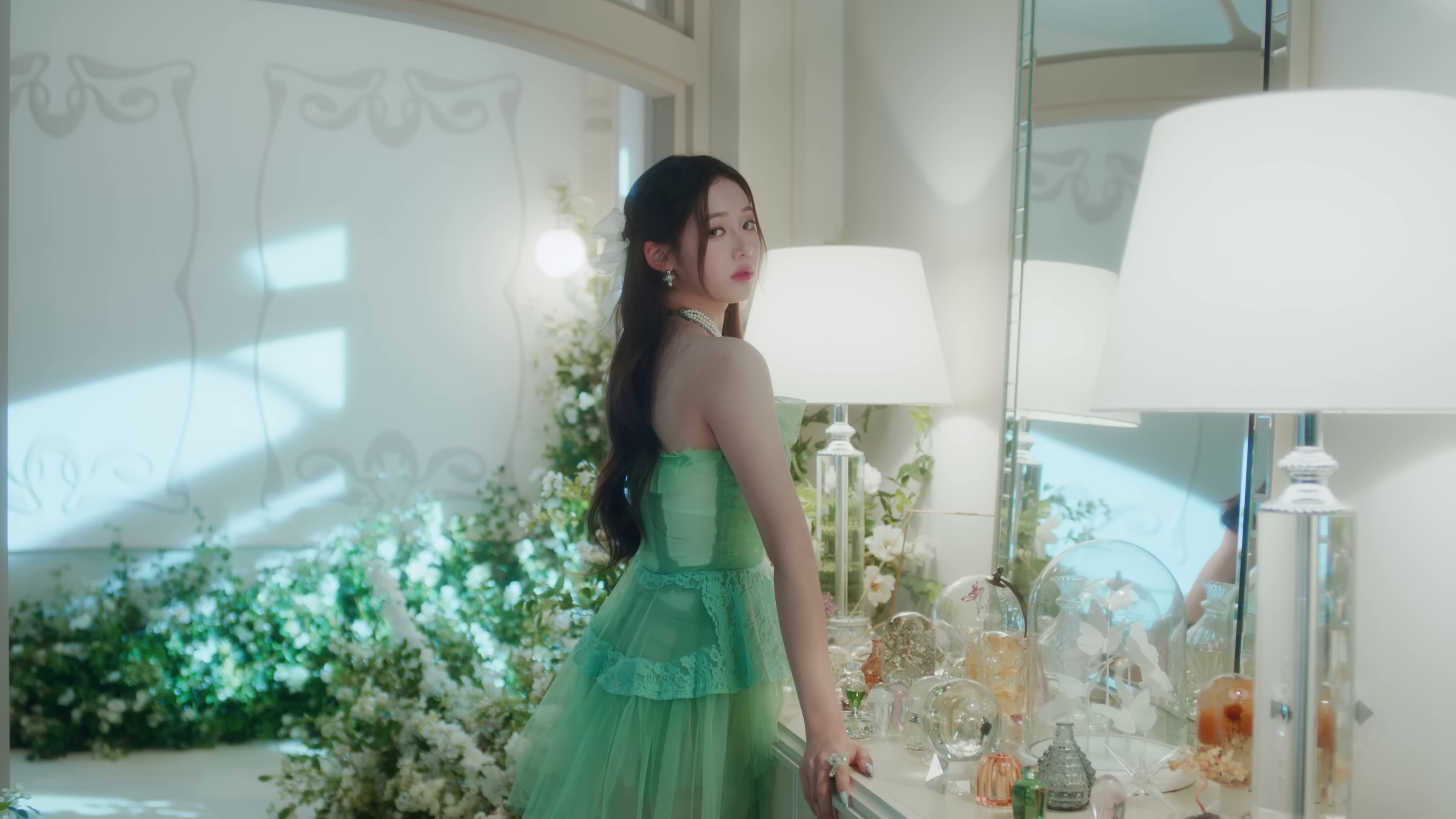 Stuck In The Middle (2024) —  shot,  lighting