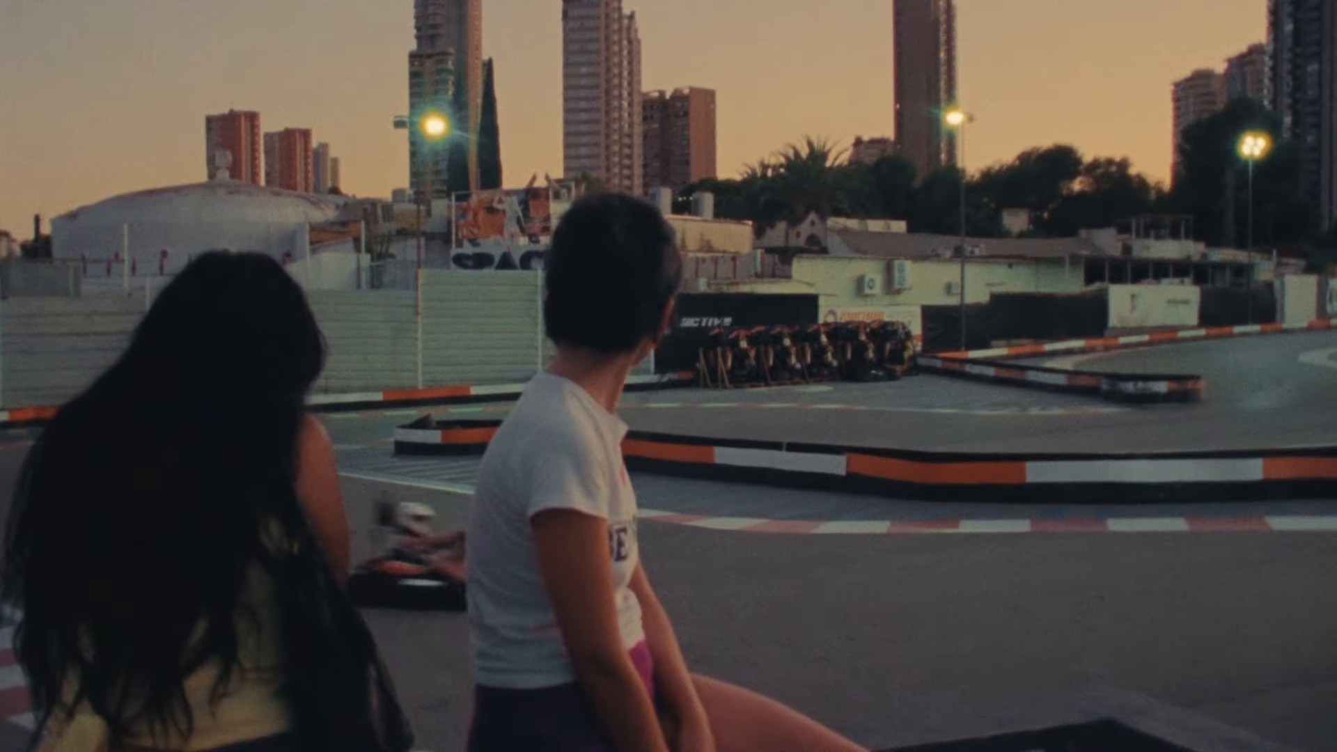 Quereles (2024) —  shot,  lighting