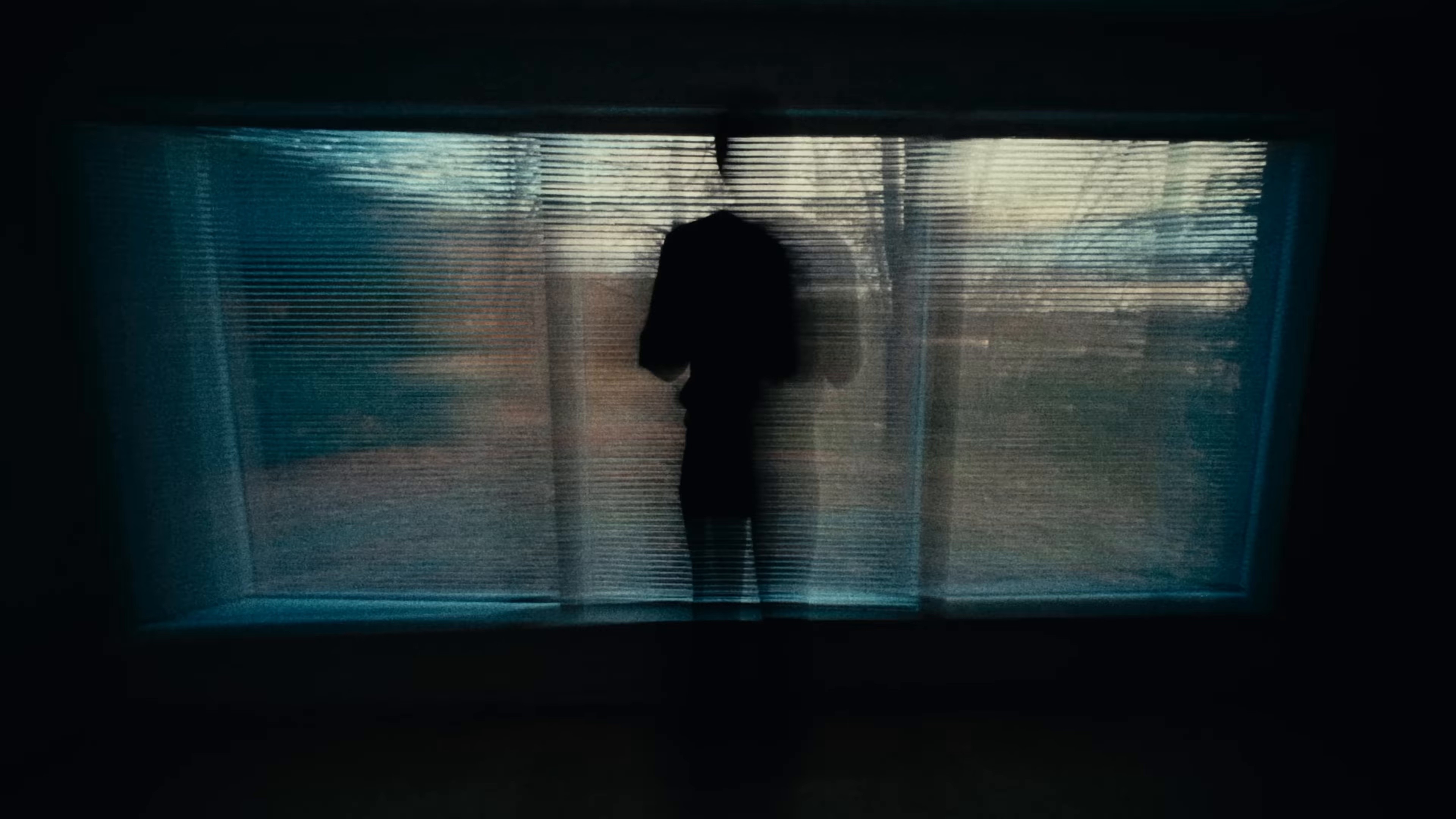 Spades (2025) —  shot,  lighting