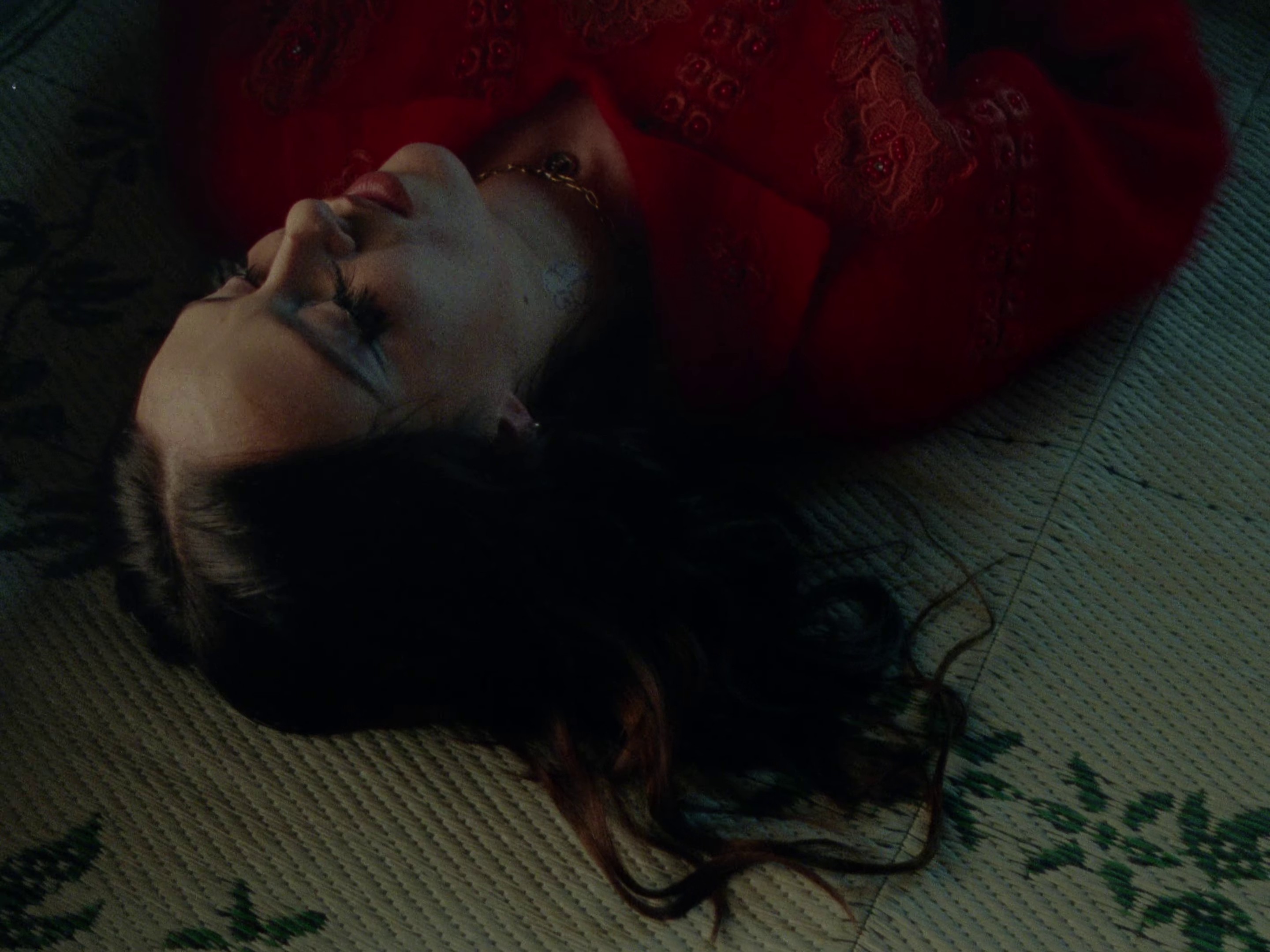 Nini (2024) —  shot,  lighting