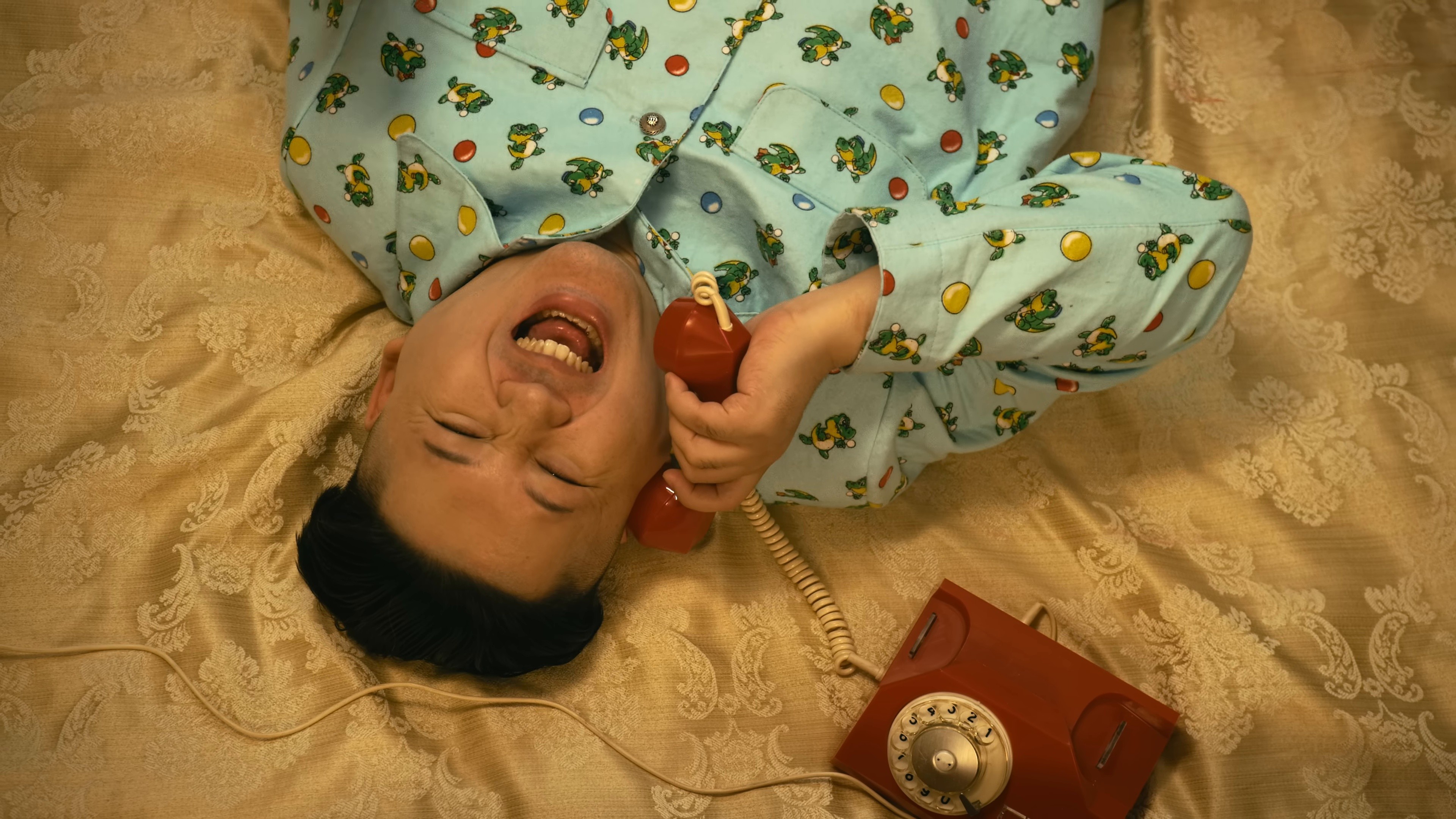 LollyBomb (2017) —  shot,  lighting