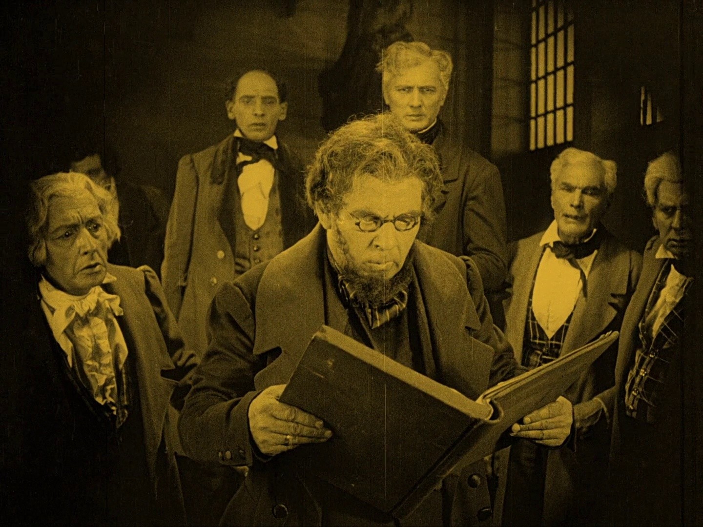 Nosferatu: A Symphony of Horror (1922) —  shot,  lighting