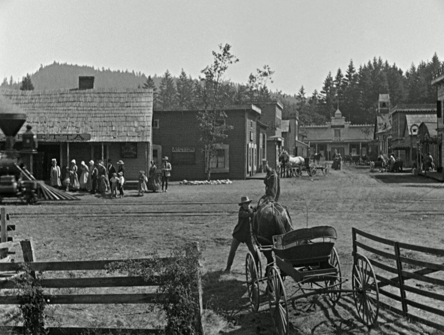 The General (1926) —  shot,  lighting