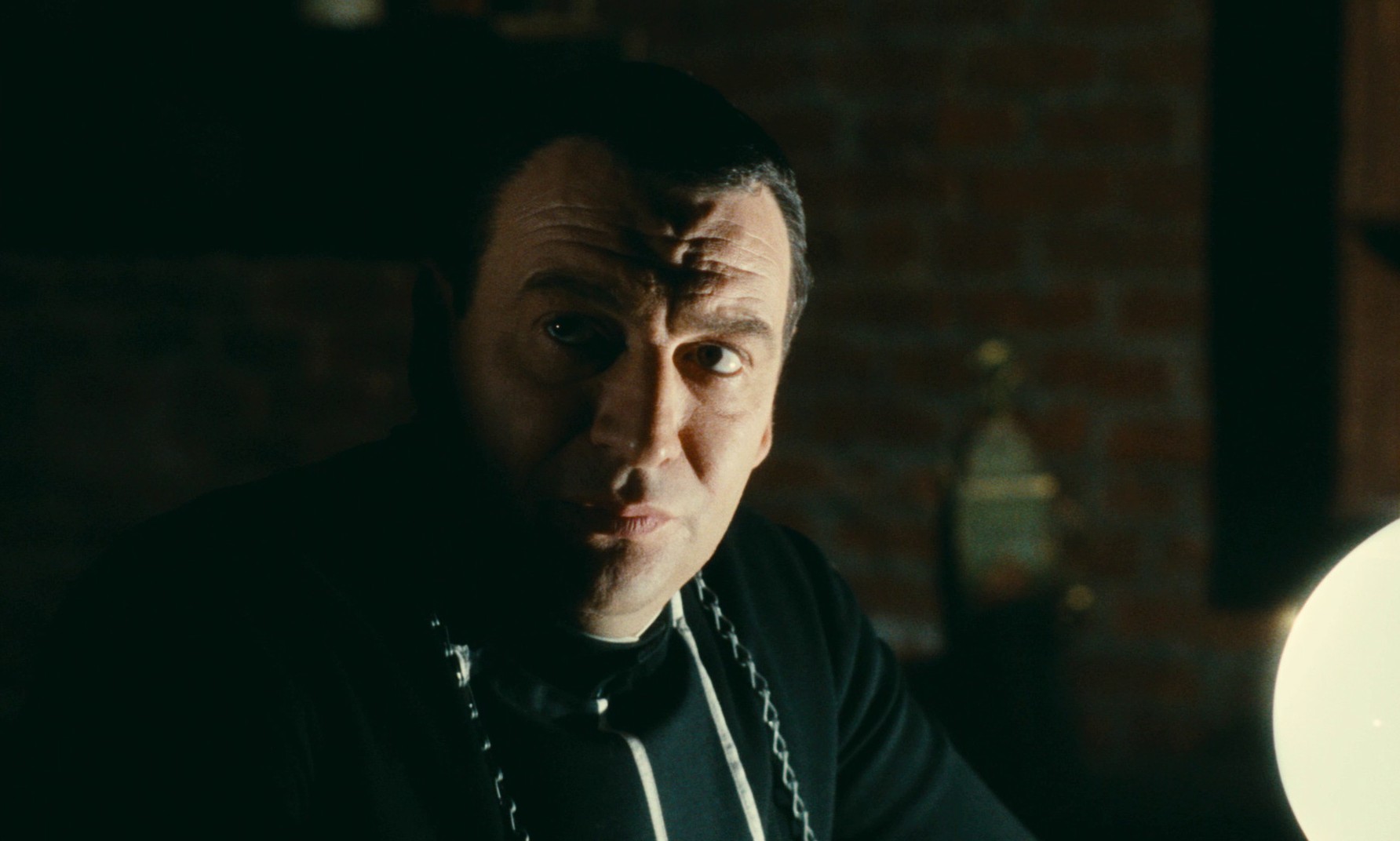 The Thief of Paris (1967) —  shot,  lighting