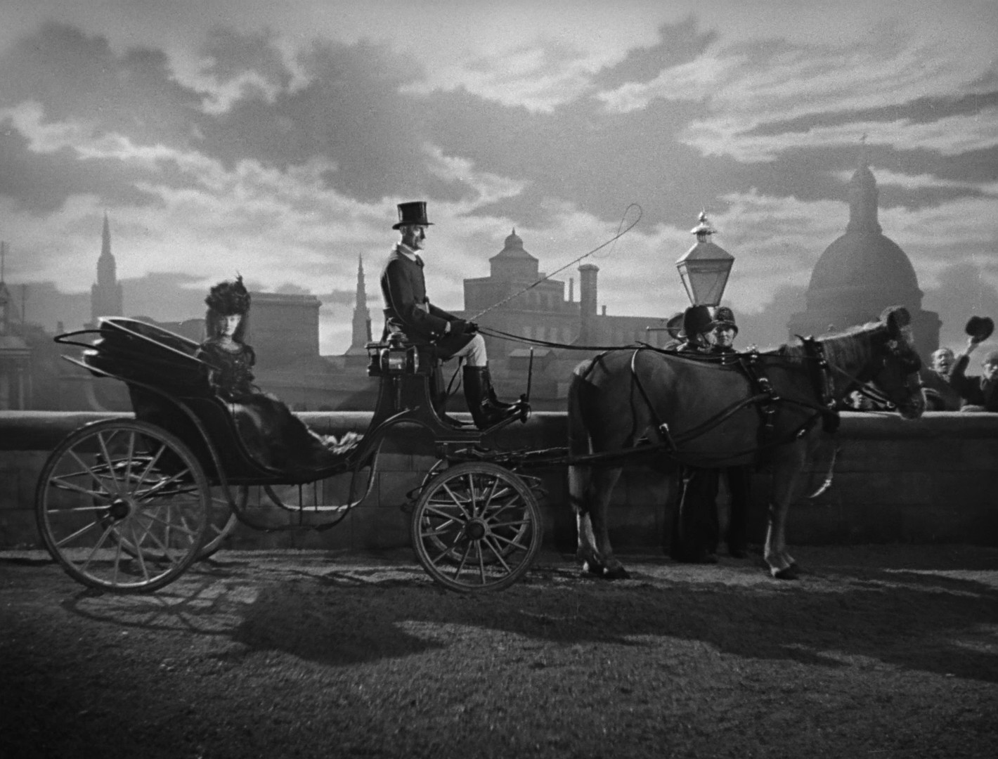 Kind Hearts and Coronets (1949) —  shot,  lighting