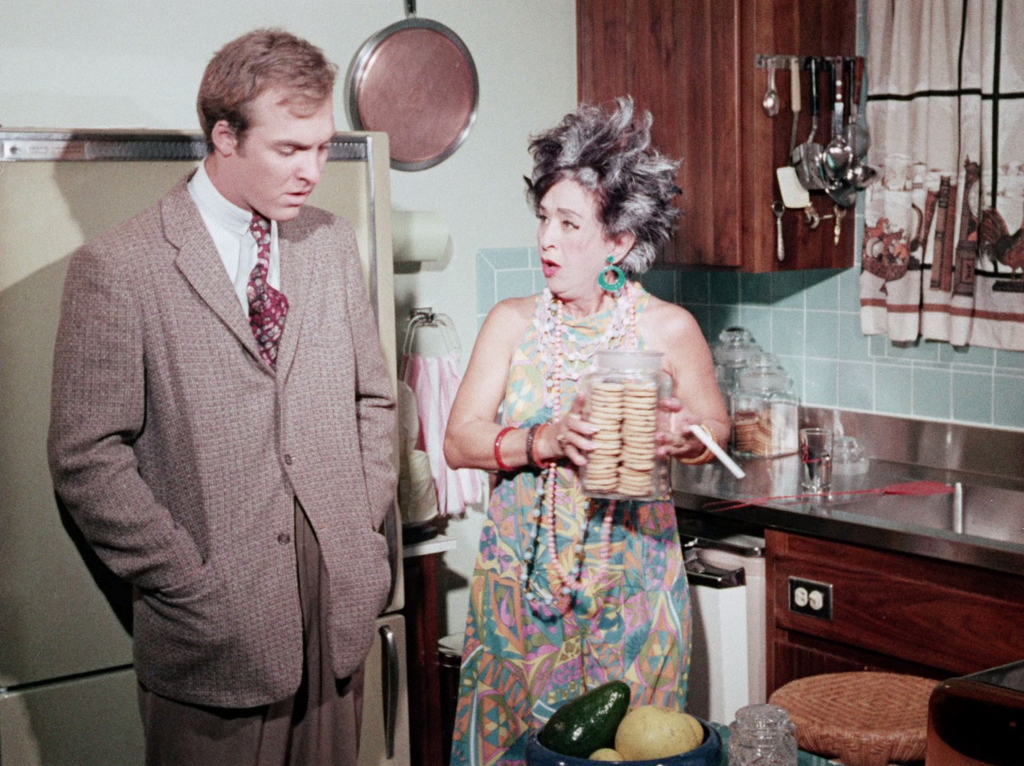 How to Make a Doll (1968) —  shot,  lighting