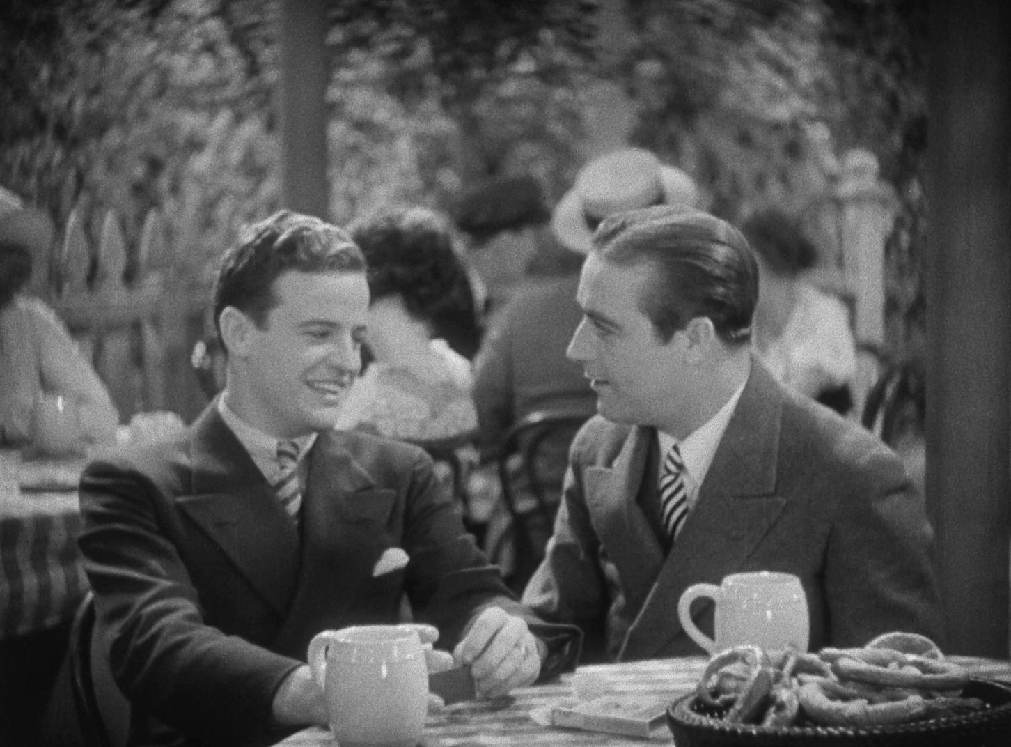 Hell's Angels (1930) —  shot,  lighting