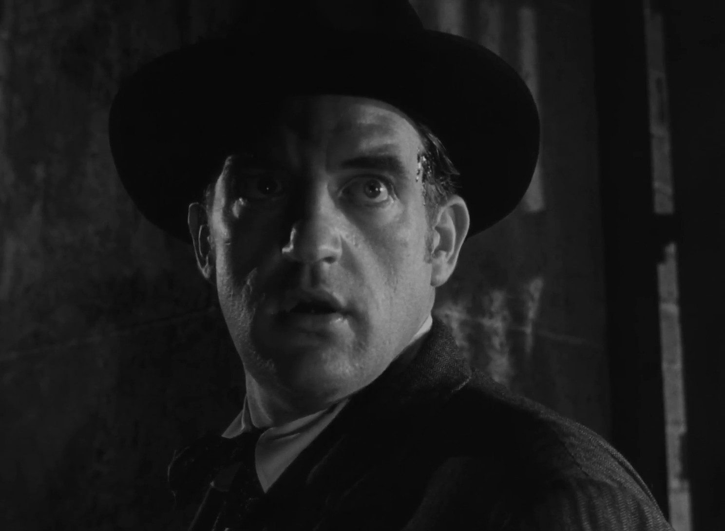 Hangover Square (1945) —  shot,  lighting