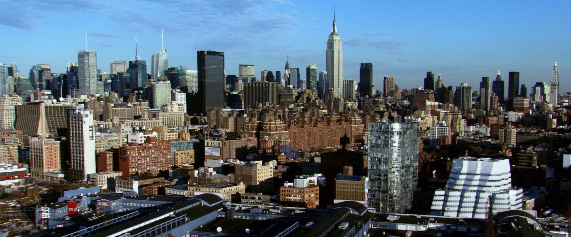 A Very Harold & Kumar Christmas (2011) —  shot,  lighting