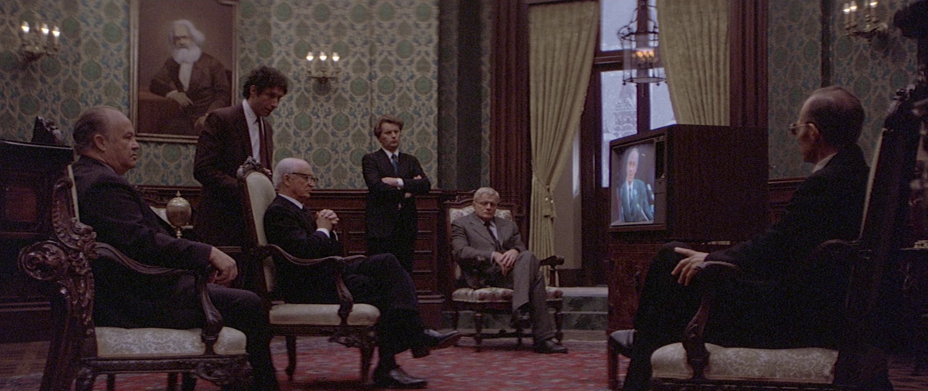 Meteor (1979) —  shot,  lighting