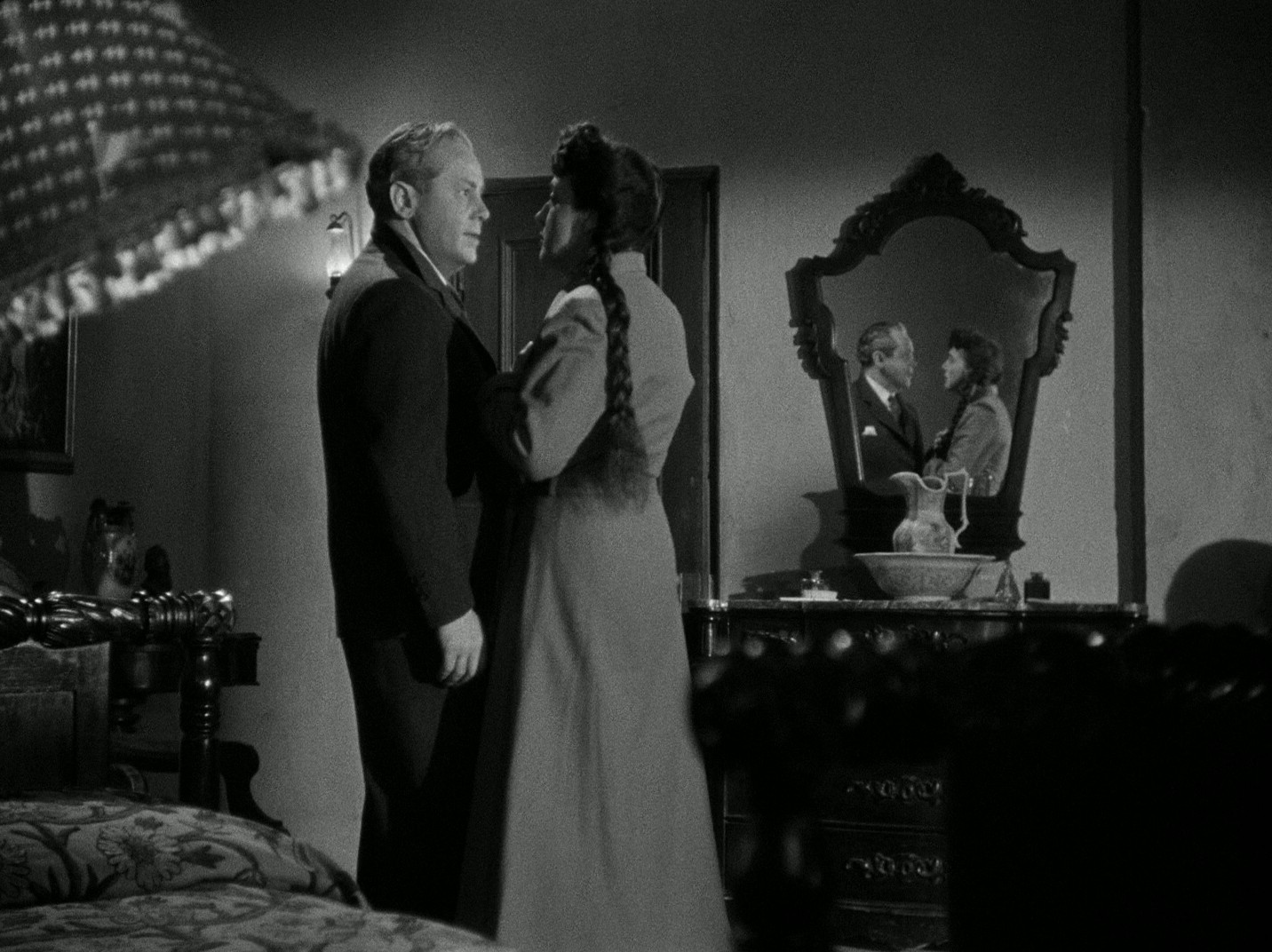 So Dark the Night (1946) —  shot,  lighting
