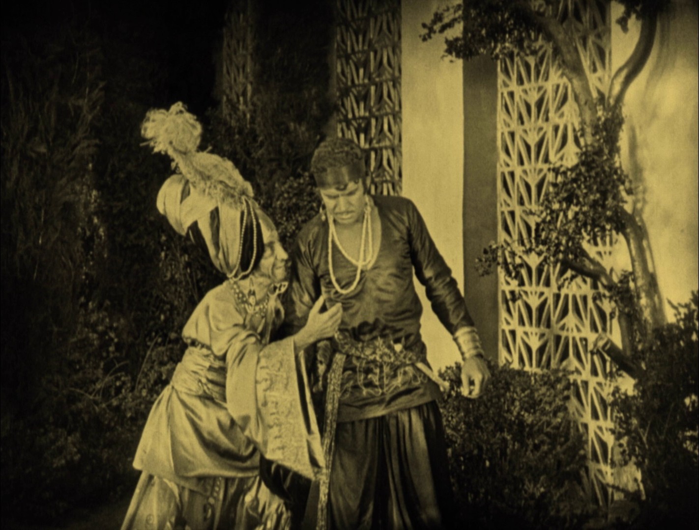 The Thief of Bagdad (1924) —  shot,  lighting