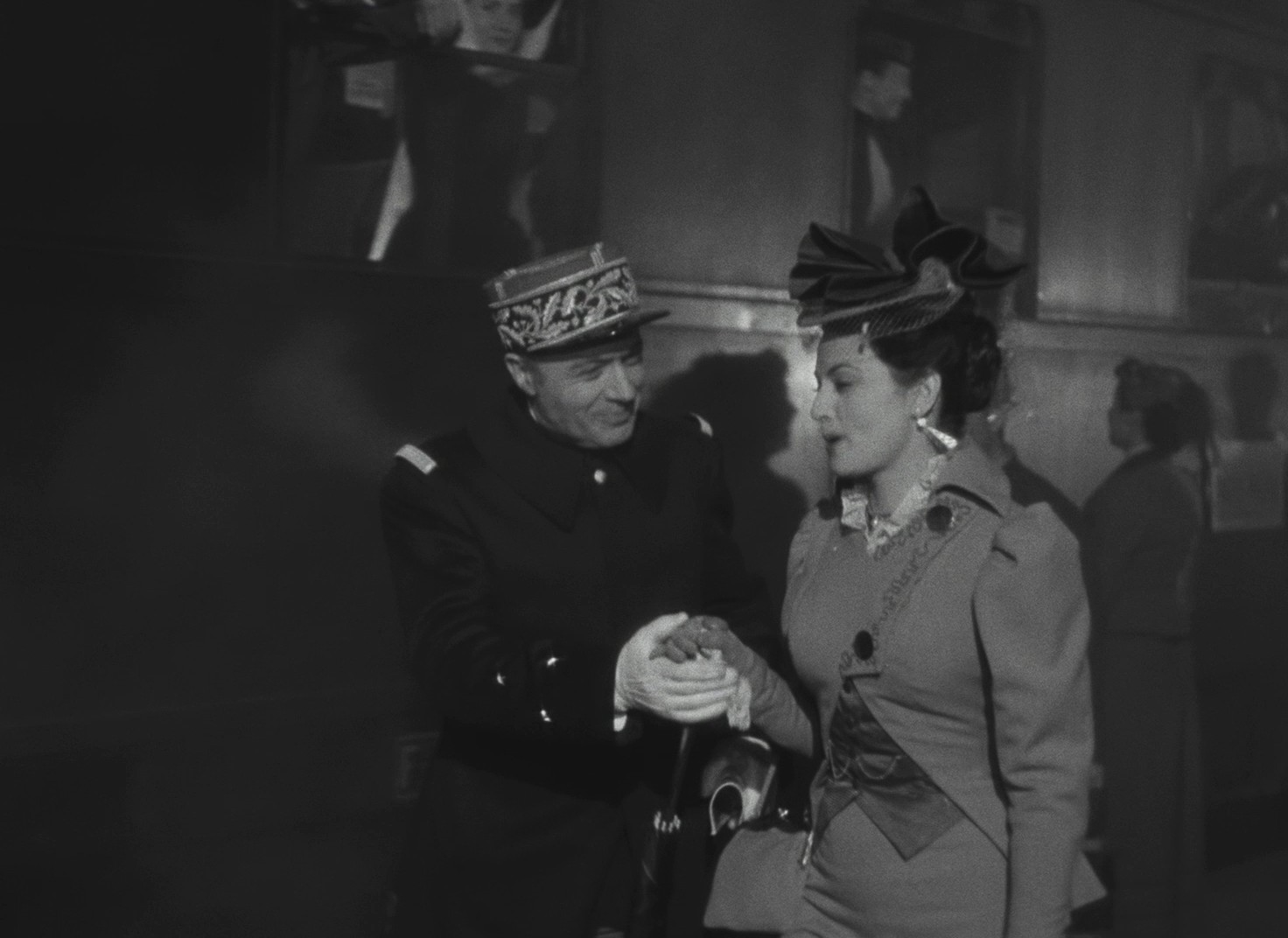 The Earrings of Madame De... (1953) —  shot,  lighting