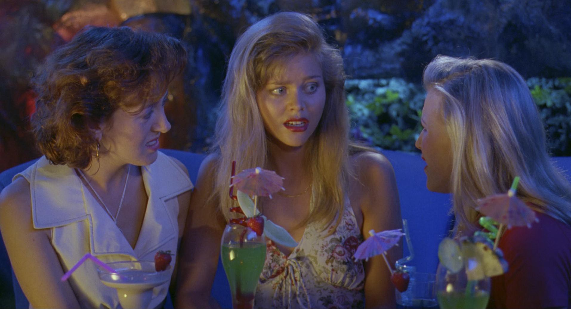 Muriel's Wedding (1994) —  shot,  lighting