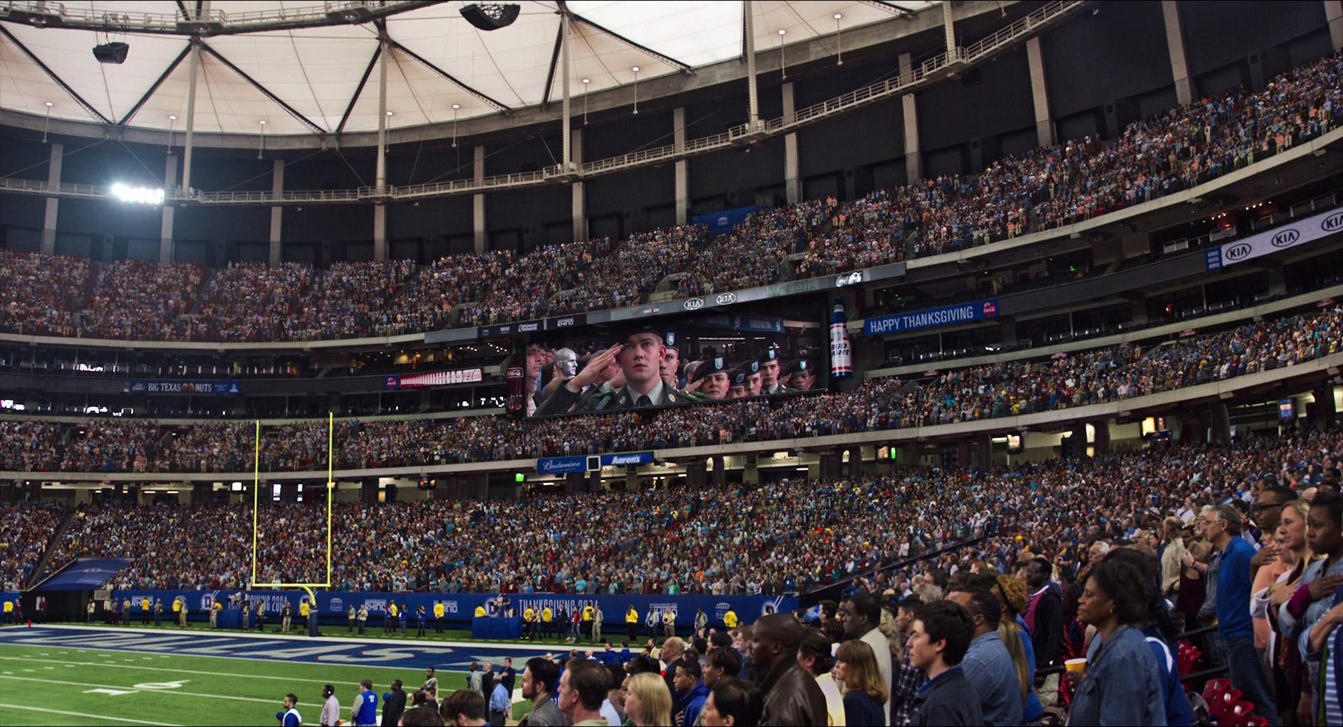 Billy Lynn's Long Halftime Walk (2016) —  shot,  lighting