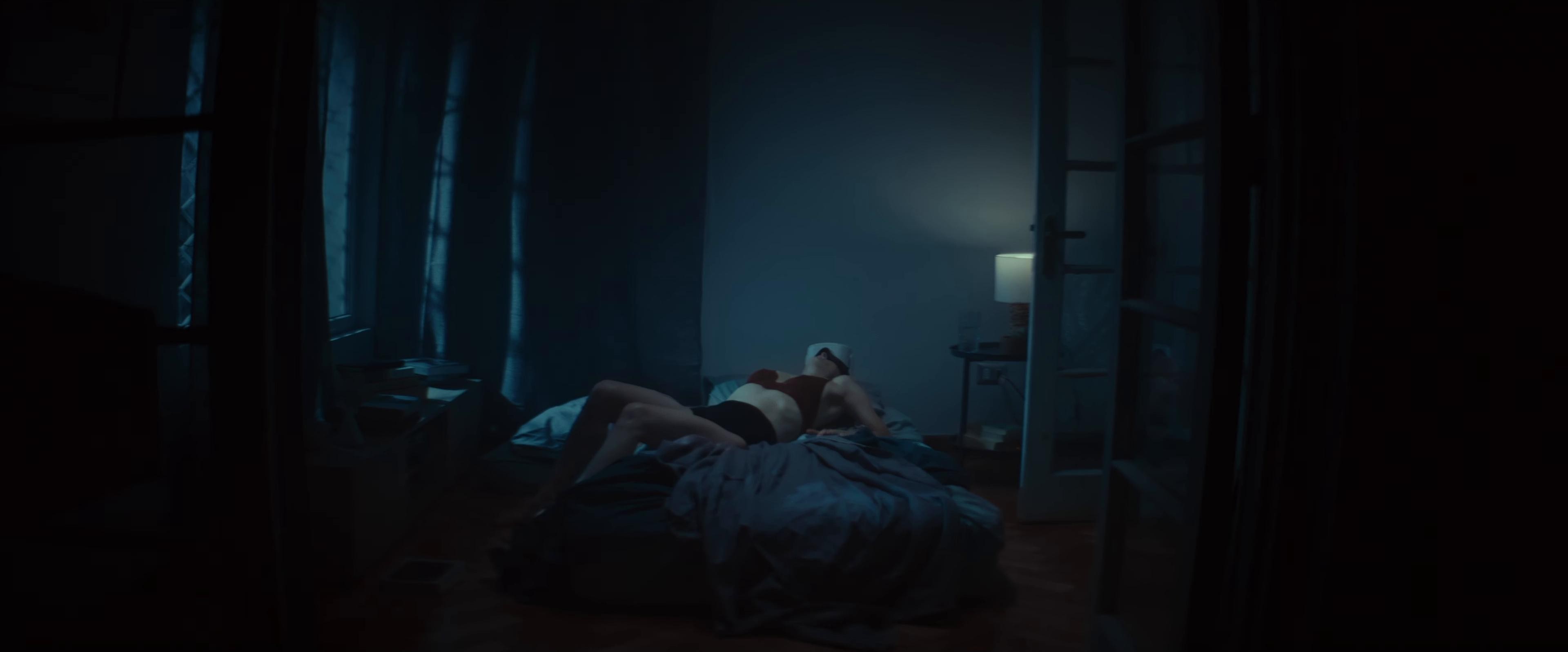 Tu Olor (2025) —  shot,  lighting