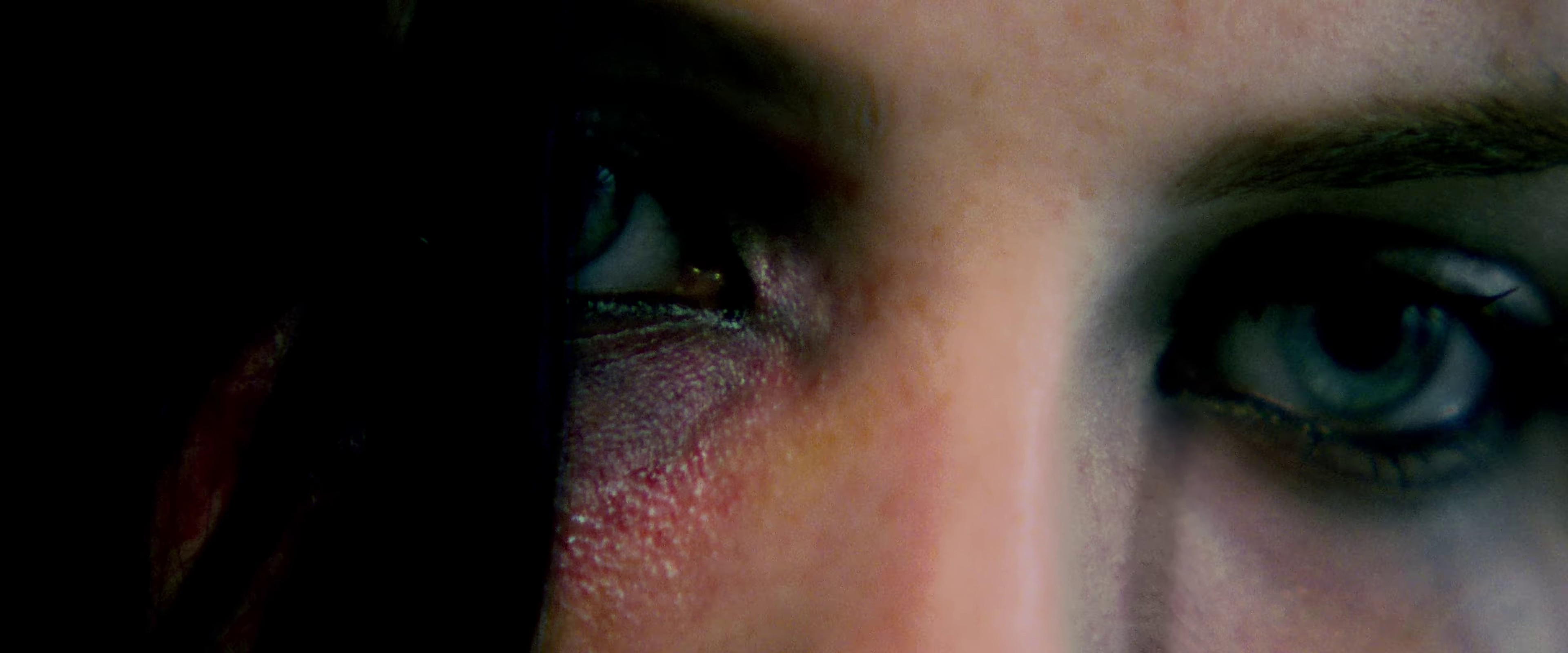 Crawling (2001) —  shot,  lighting