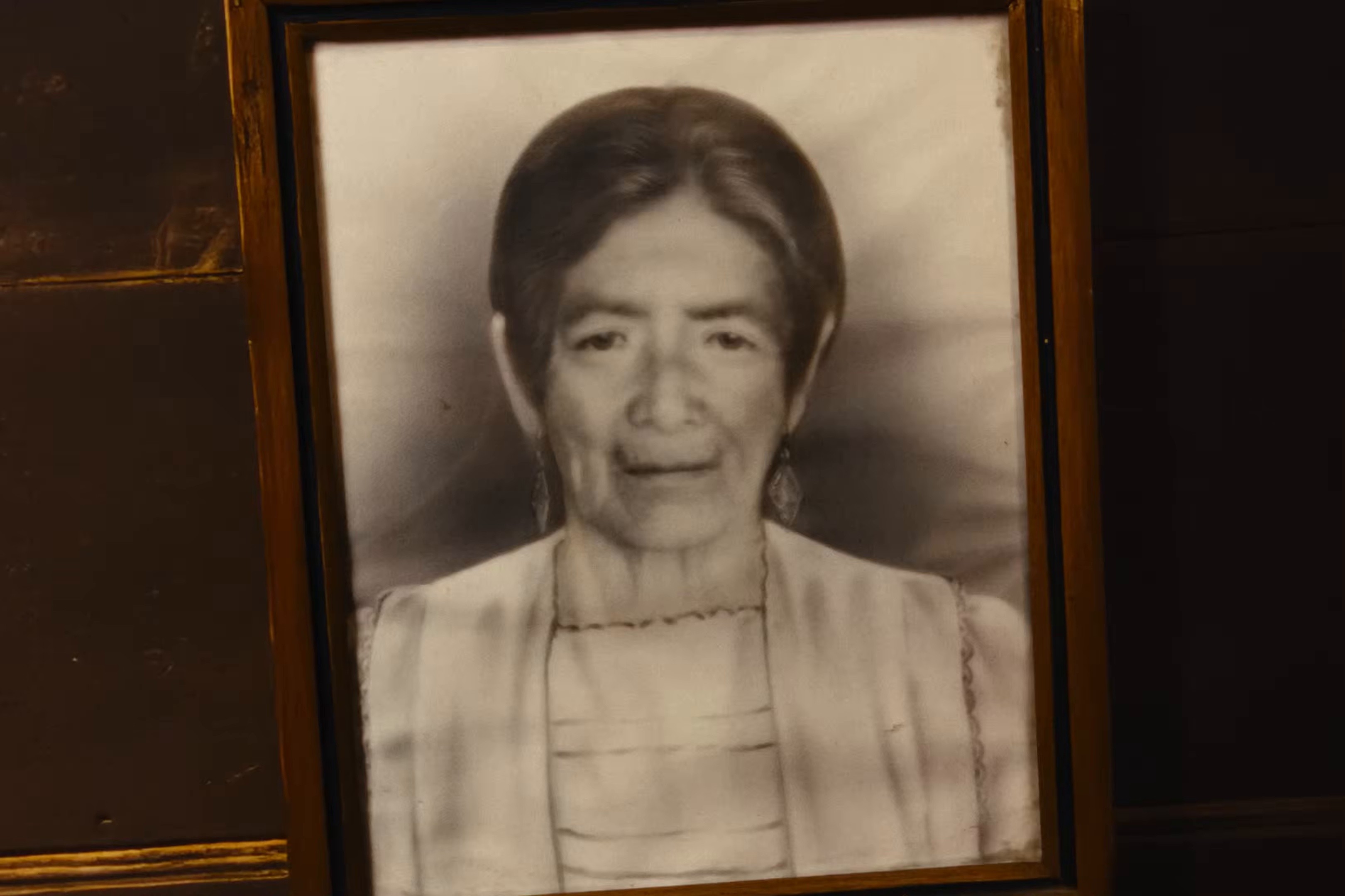 CHINGONA (2025) —  shot,  lighting