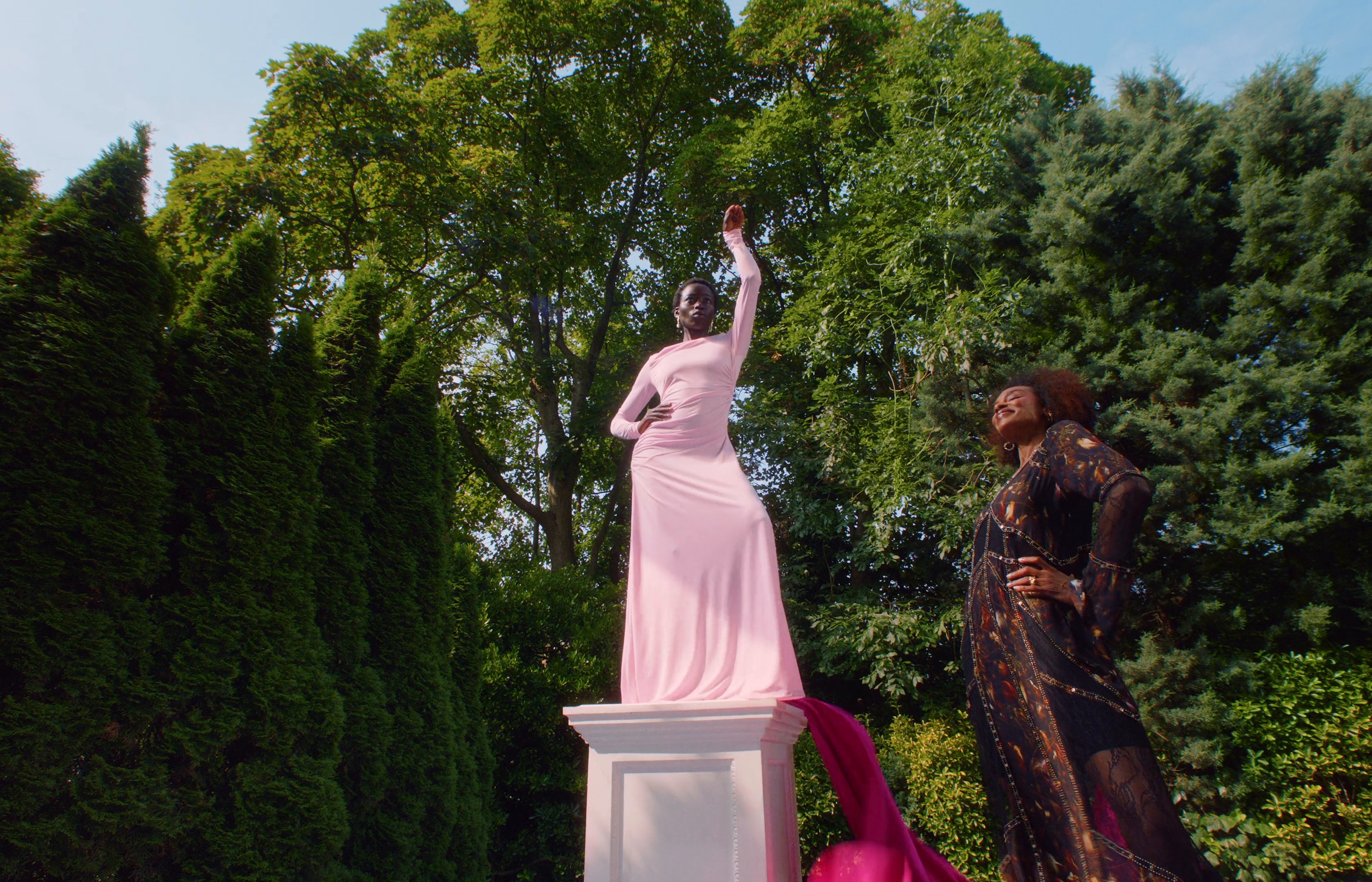 House of Flamingo (DC) - Very (2024) —  shot,  lighting