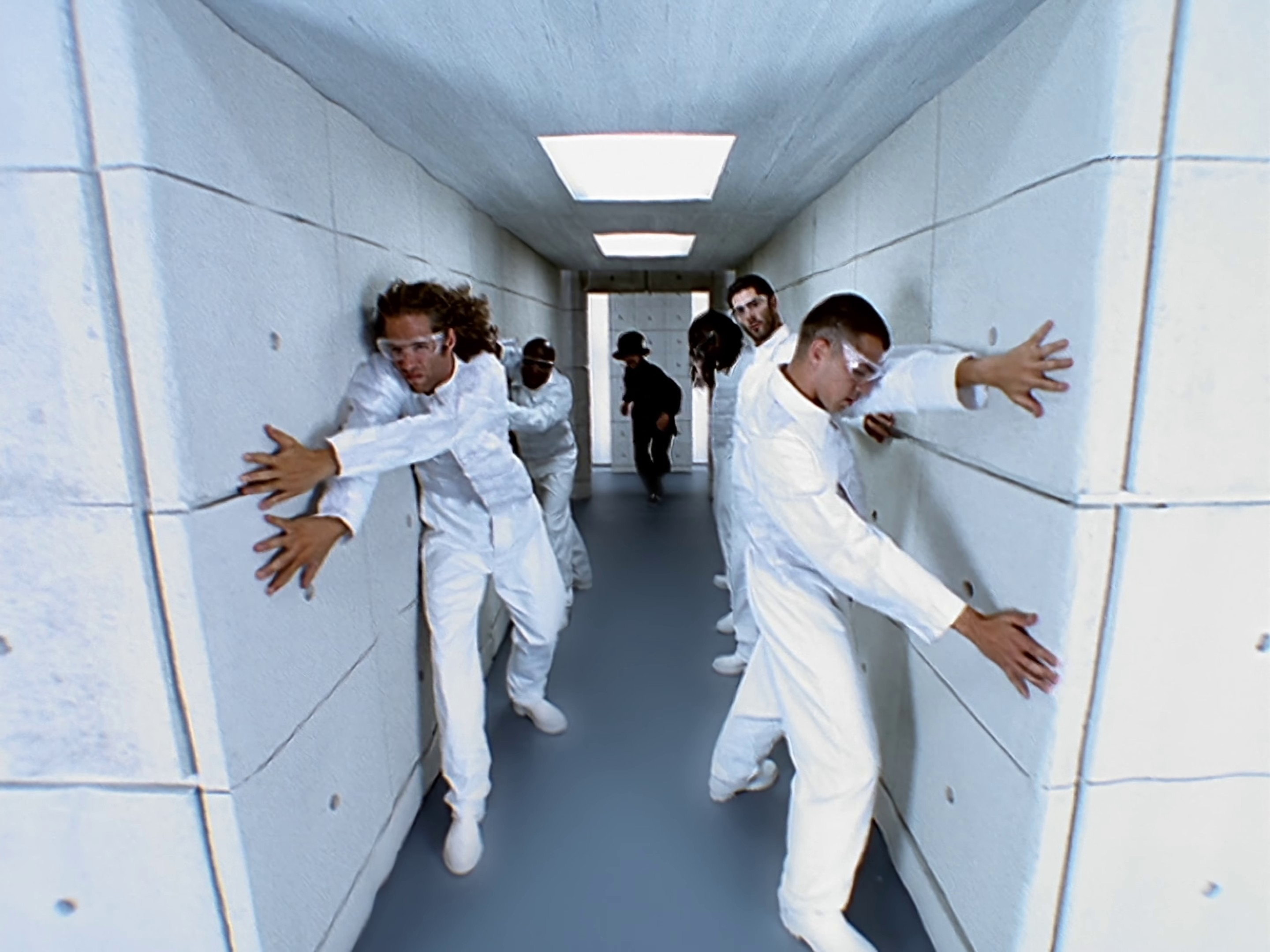 Virtual Insanity (1996) —  shot,  lighting