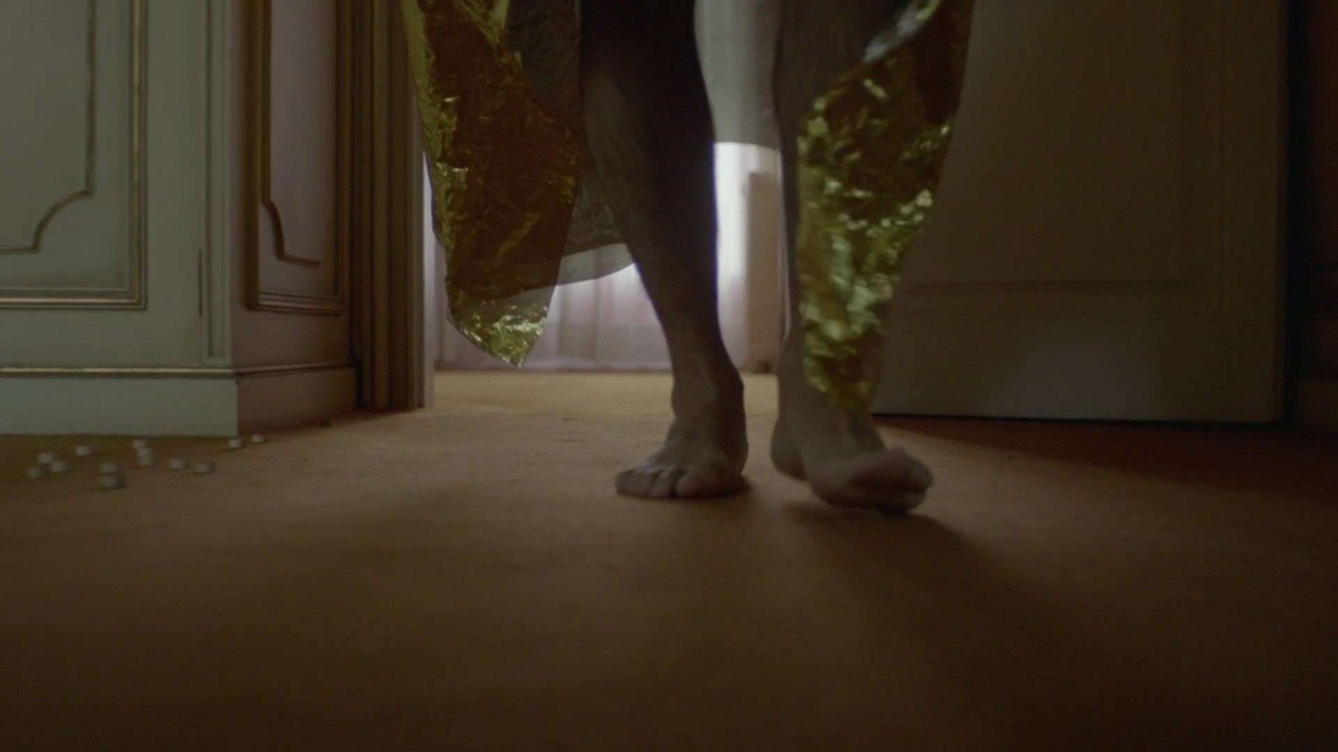 Comix (2016) —  shot,  lighting